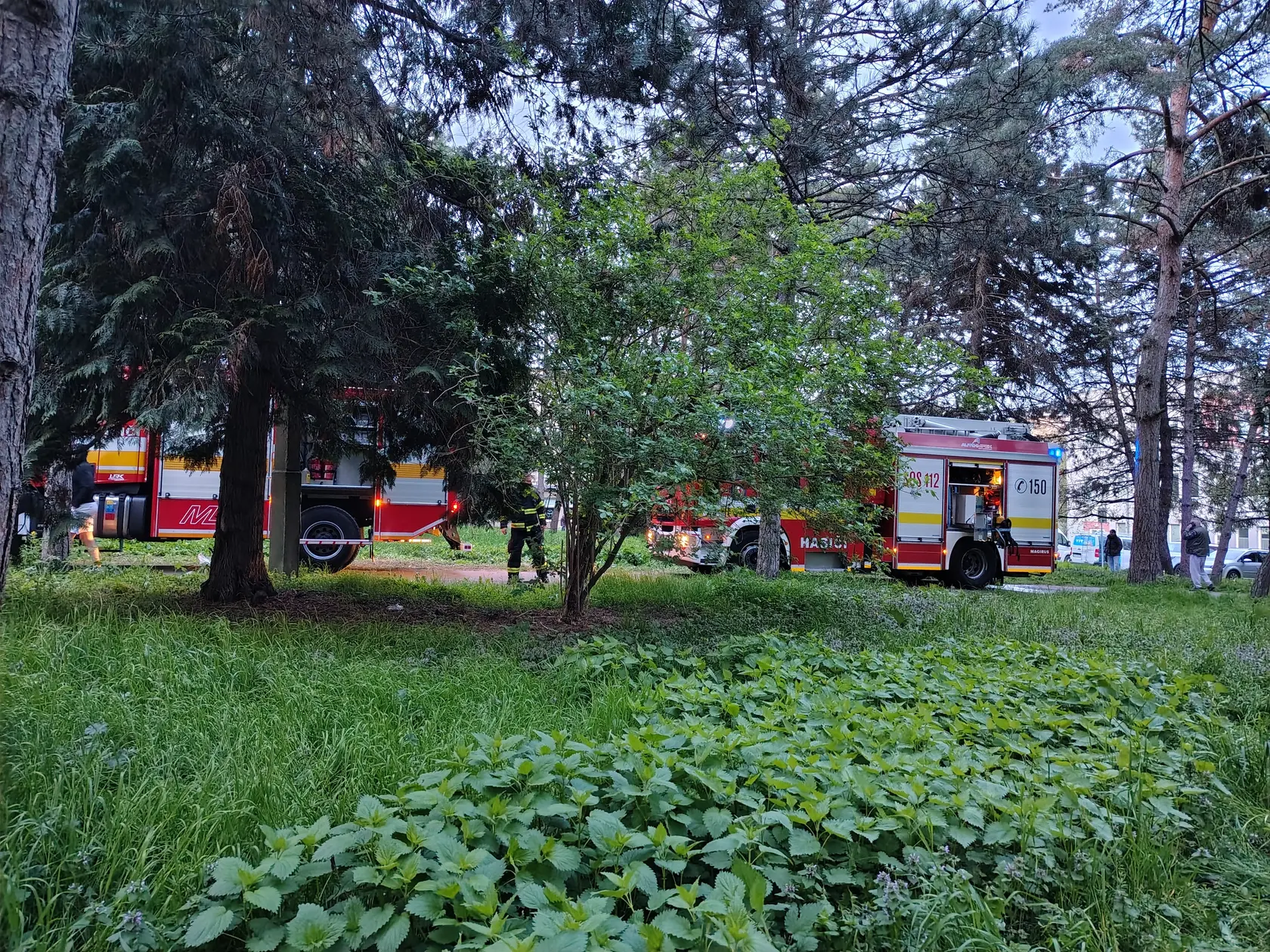 Celý bytový dom bol evakuovaný, aby sa predišlo akémukoľvek nebezpečenstvu.