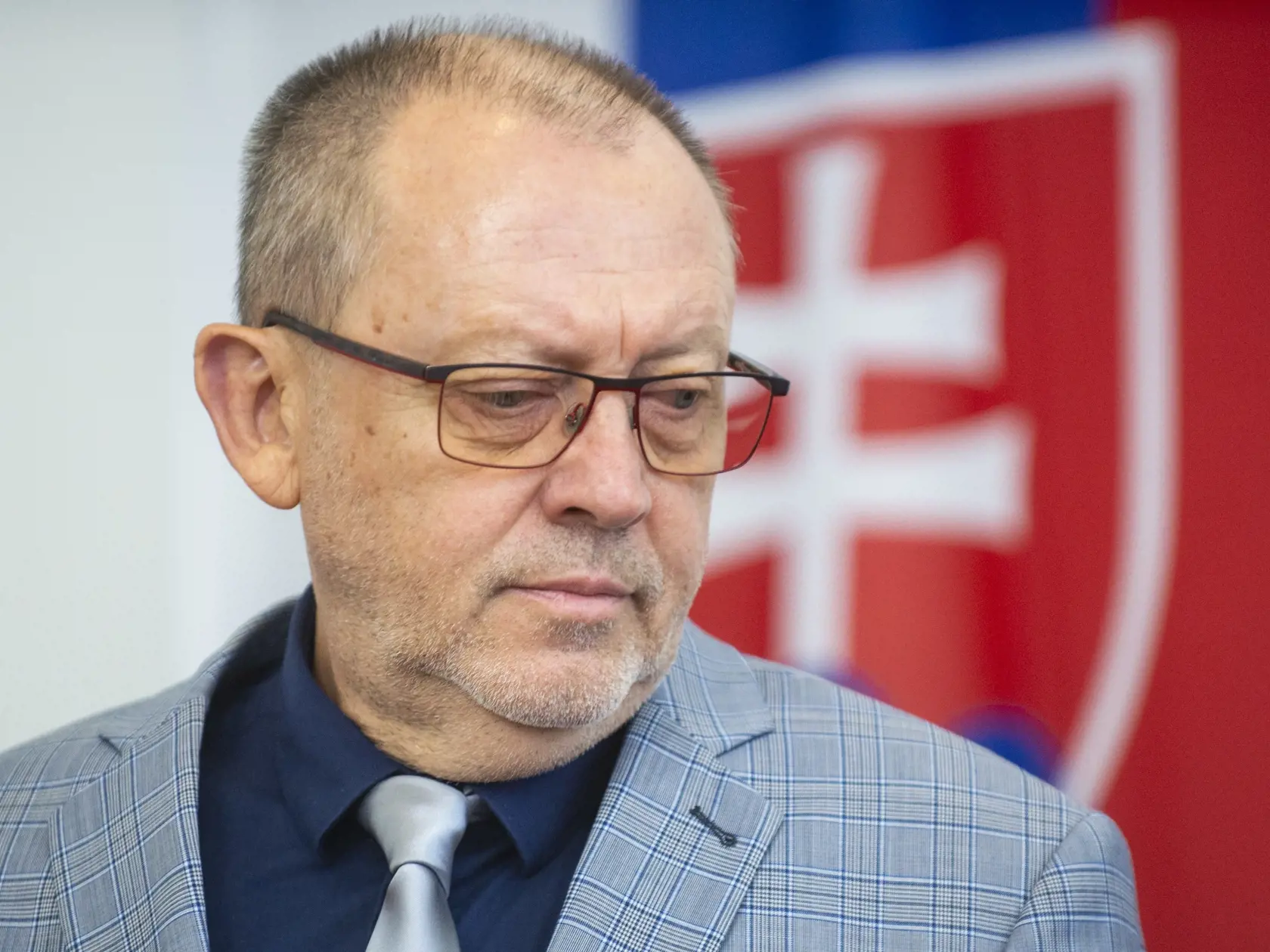 Na snímke prvý námestník generálneho prokurátora SR Jozef Kandera počas tlačového vyhásenia na tému Podanie prezidentky na Ústavný súd SR, 18. septembra 2023 v Bratislave.