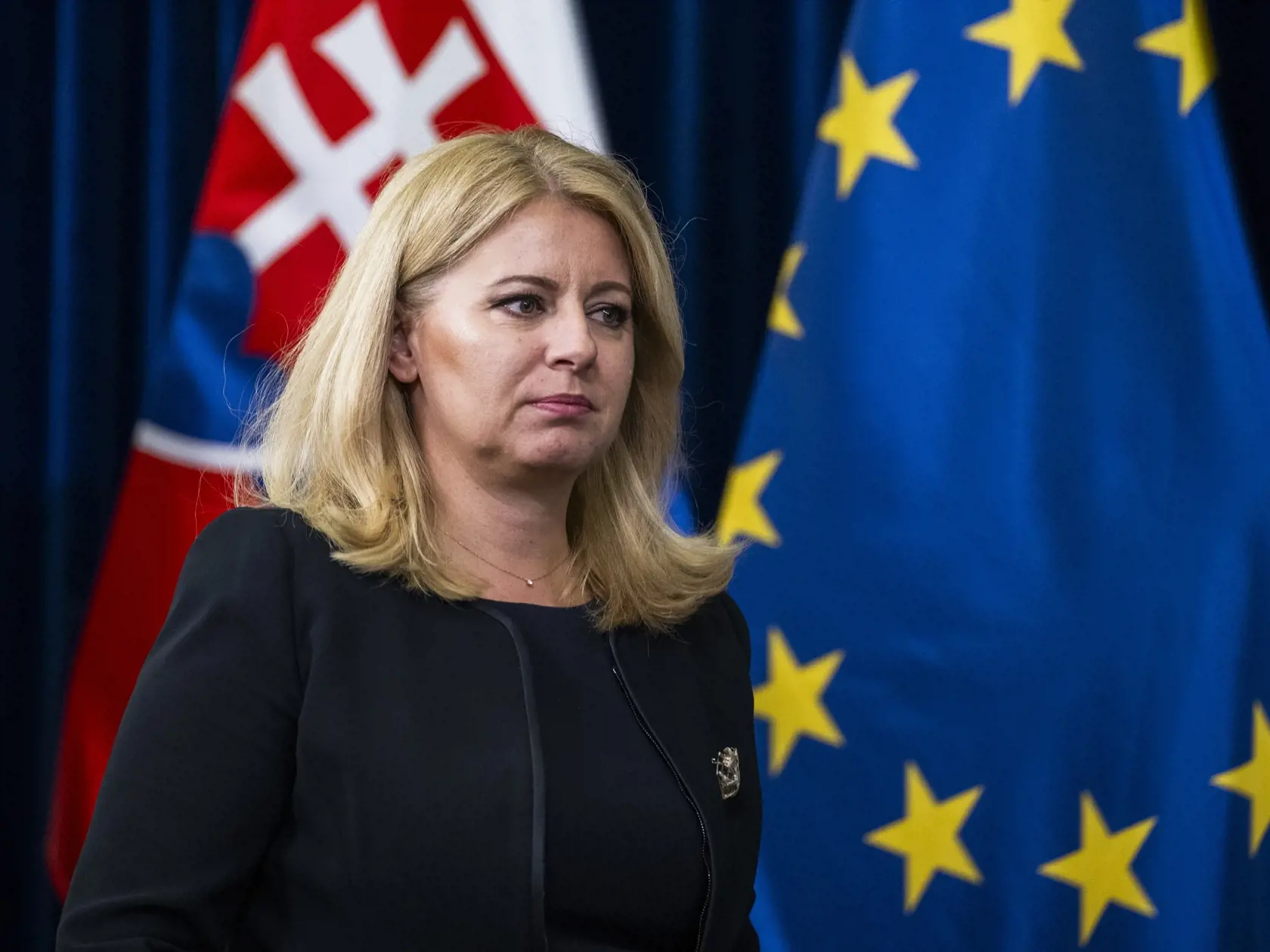 Na snímke prezidentka SR Zuzana Čaputová prichádza na tlačovú konferenciu po rokovaní Bezpečnostnej rady SR v Bratislave 18. augusta 2023.