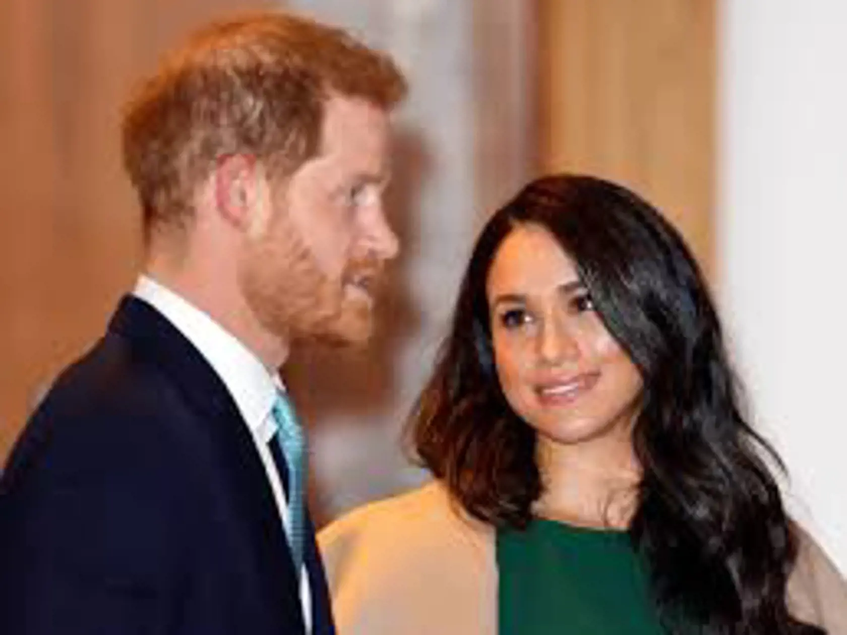 Princ Harry a jeho manželka Meghan sa stále usilujú pomáhať ľuďom.