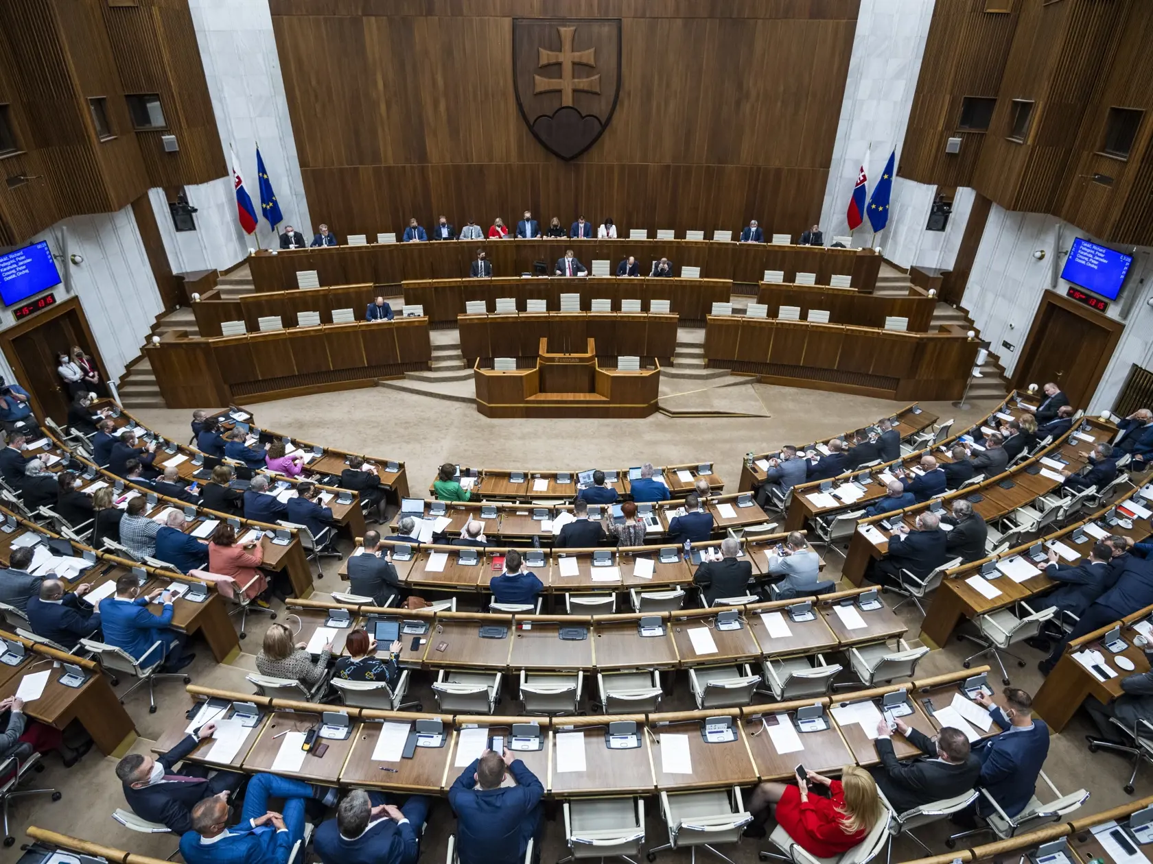 Na snímke rokovacia sála počas 60. schôdze Národnej rady SR v Bratislave 15. marca 2022. FOTO TASR - Jaroslav Novák