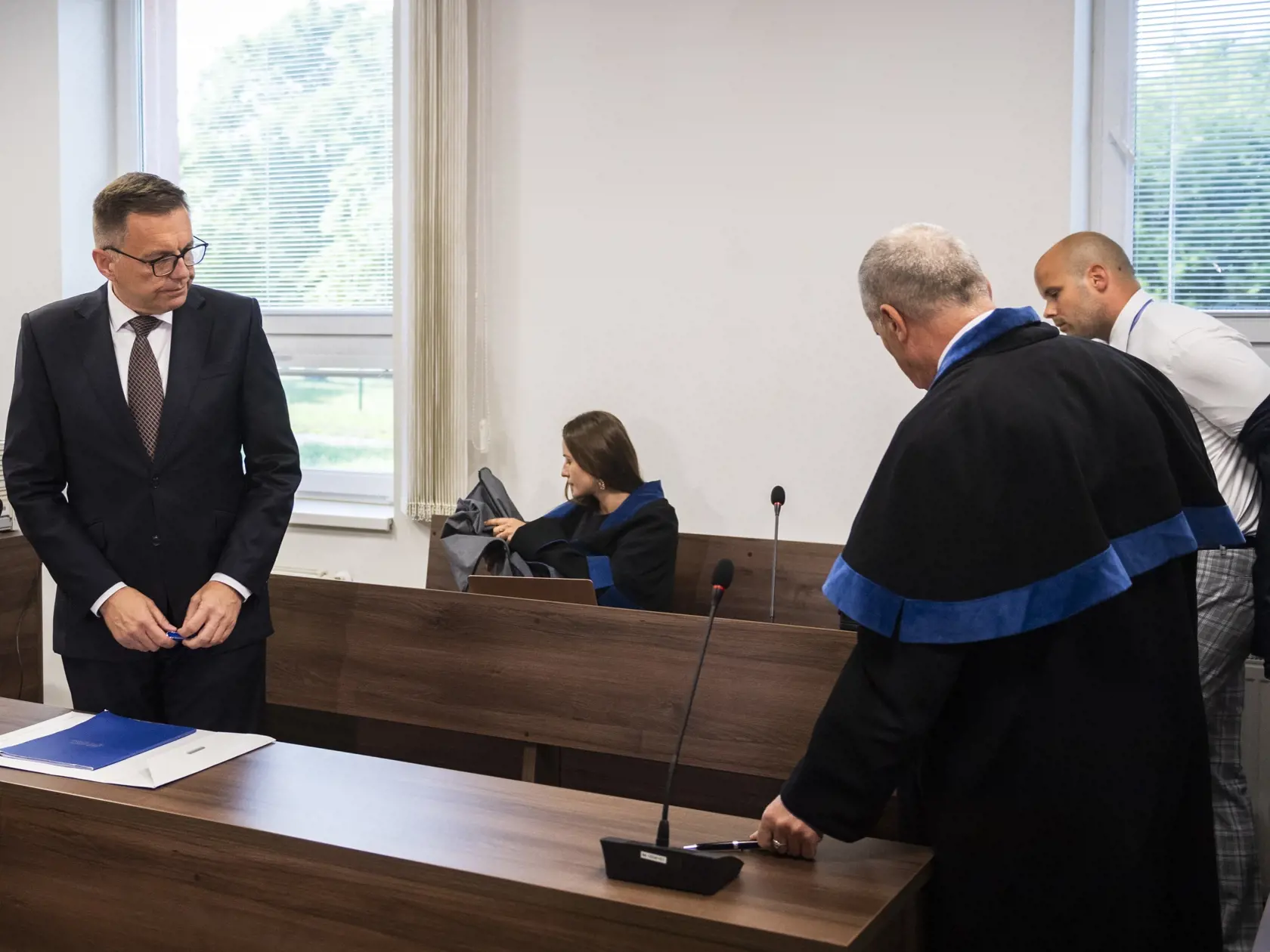 Peter Kažimír to má u poslancov Smeru podľa všetkého zrátané.