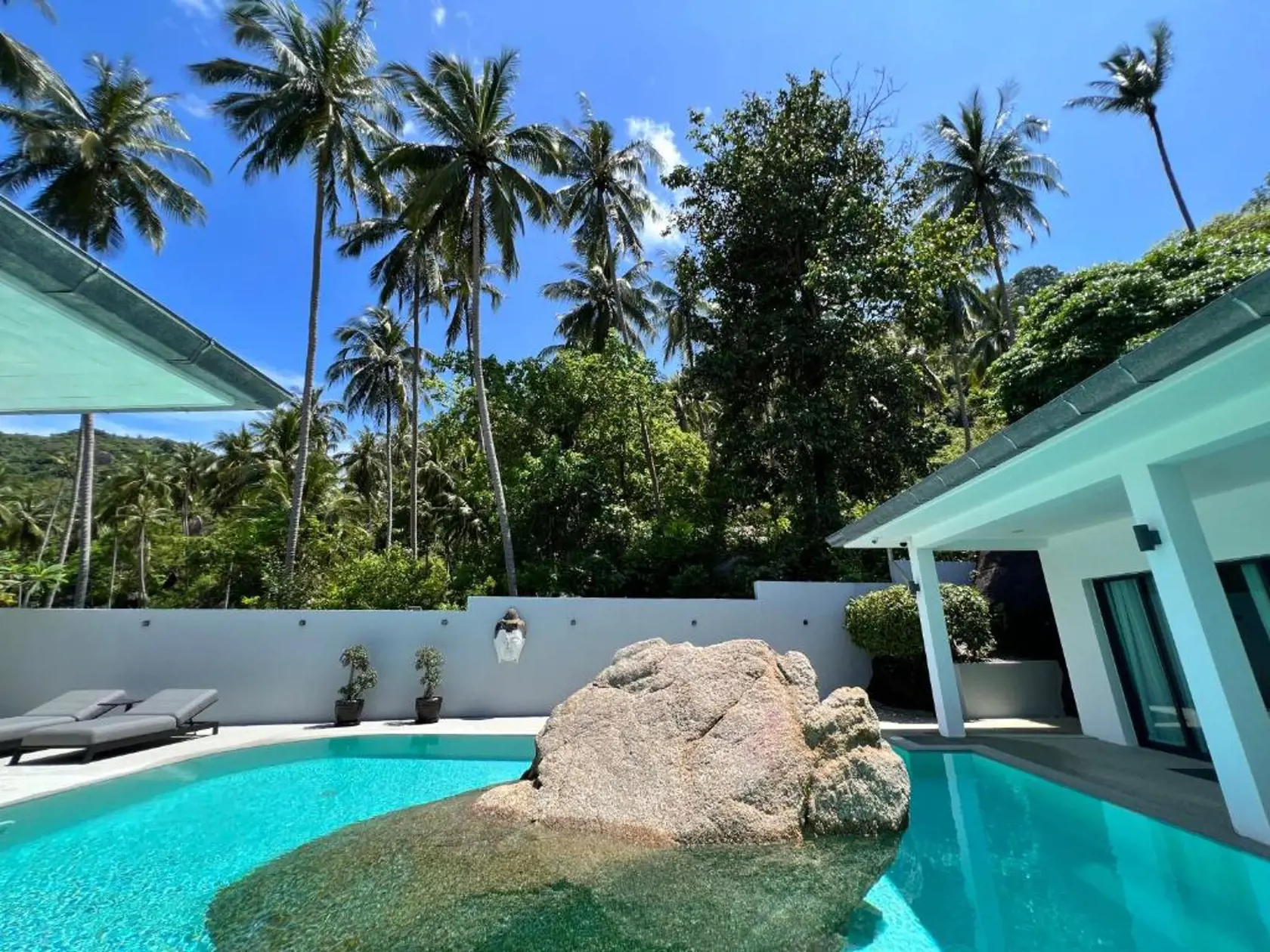 Villa Lucid