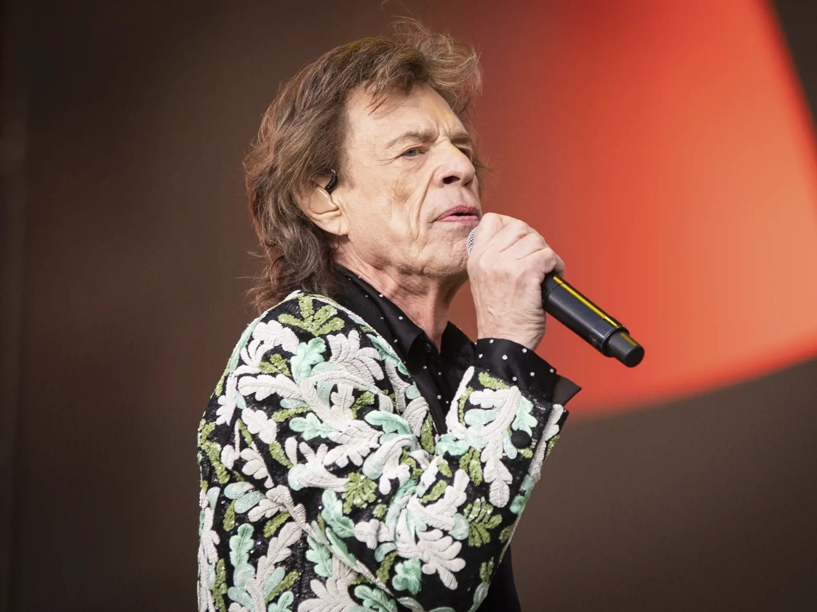 EBE 3 Londýn - Na snímke spevák britskej skupiny The Rolling Stones Mick Jagger počas koncertu v londýnskom Hyde Parku v sobotu 25. júna 2022. FOTO TASR/AP

The Rolling Stones perform live onstage at BST Hyde Park festival, in London, Saturday, June 25, 2022. (Photo by Vianney Le Caer/Invision/AP)