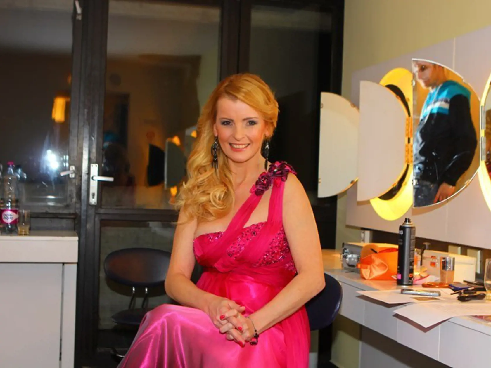 Iveta Bartošová († 48)