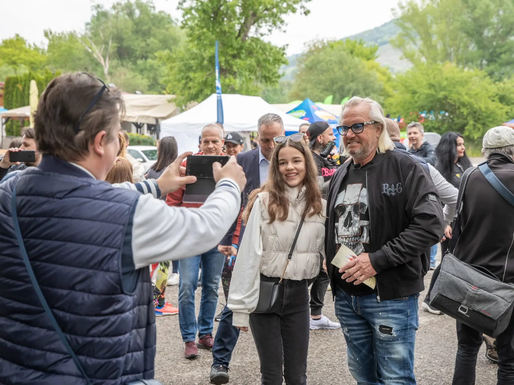 O Geissenovcov je na Slovensku extrémny záujem. Všade, kam sa pohnú, ich čakajú davy fanúšikov.