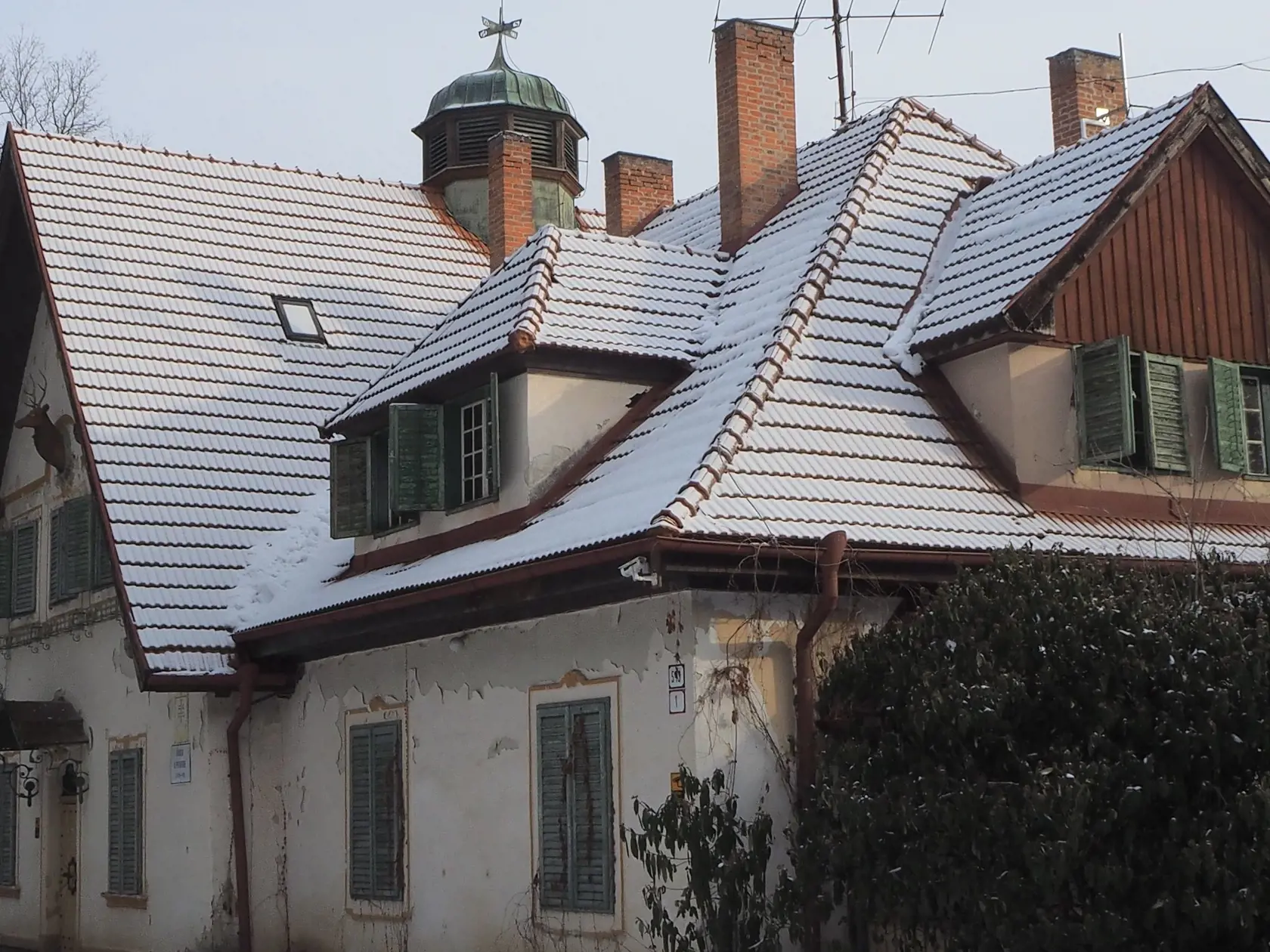 Poľovnícka chata, na ktorej sa stretával Fico a spol.
