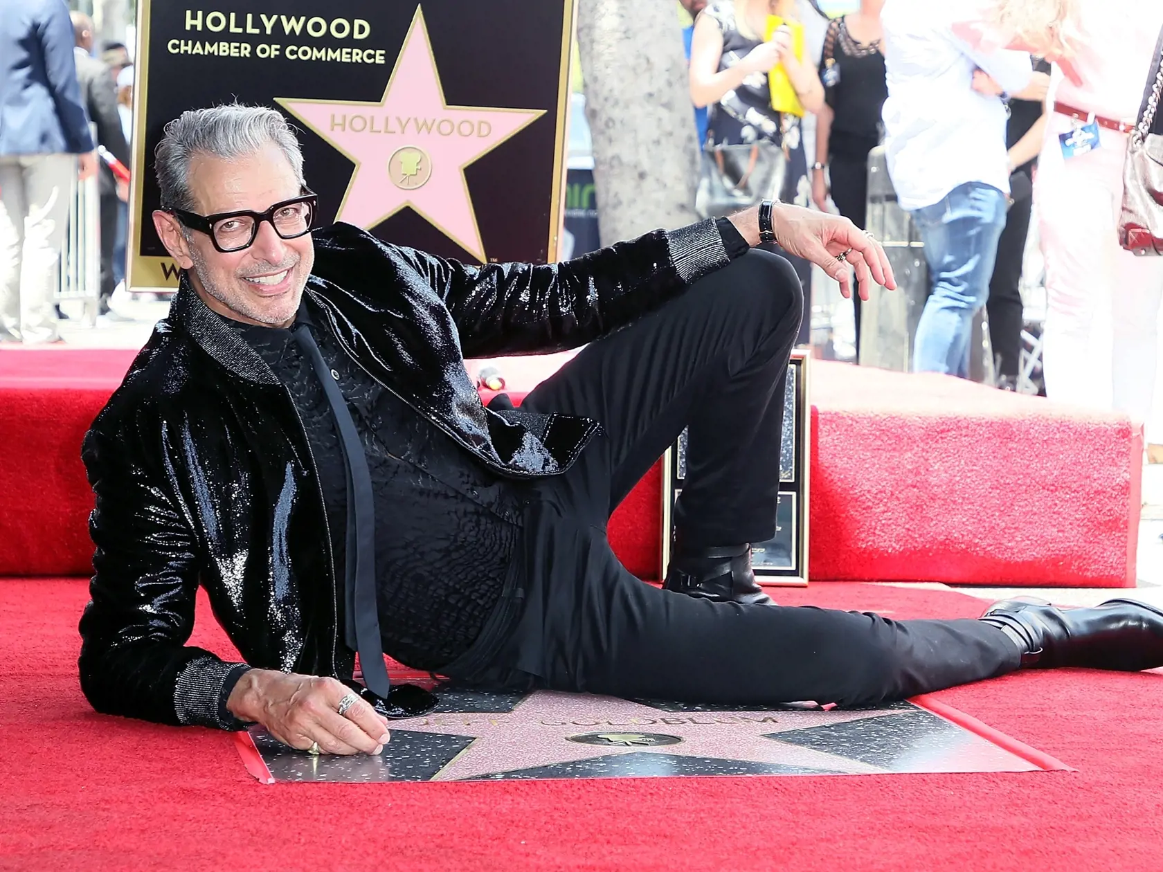 Hollywoodske celebrity na chodníku slávy v Los Angeles.