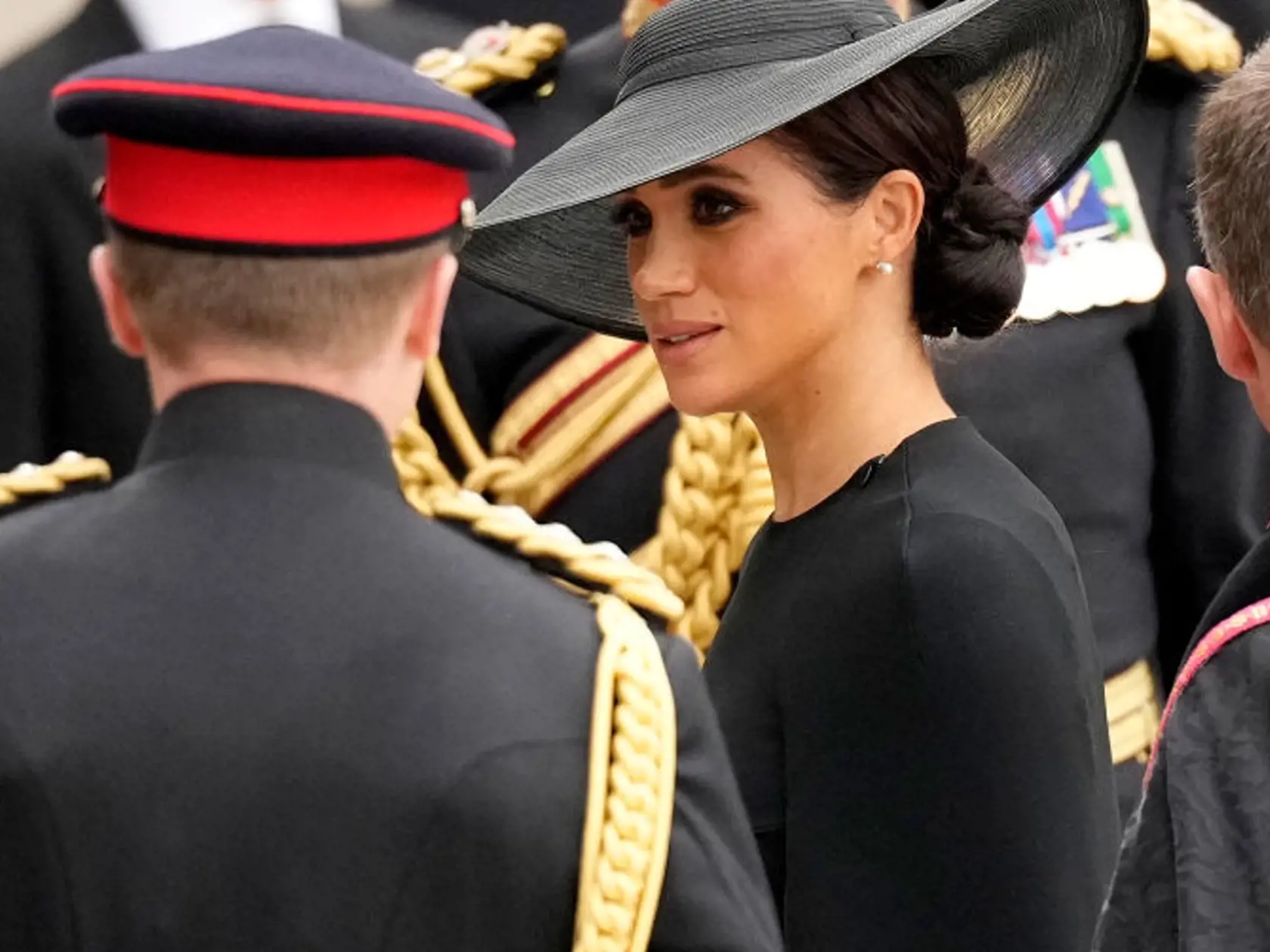 Meghan na pohrebe kráľovnej Alžbety II.