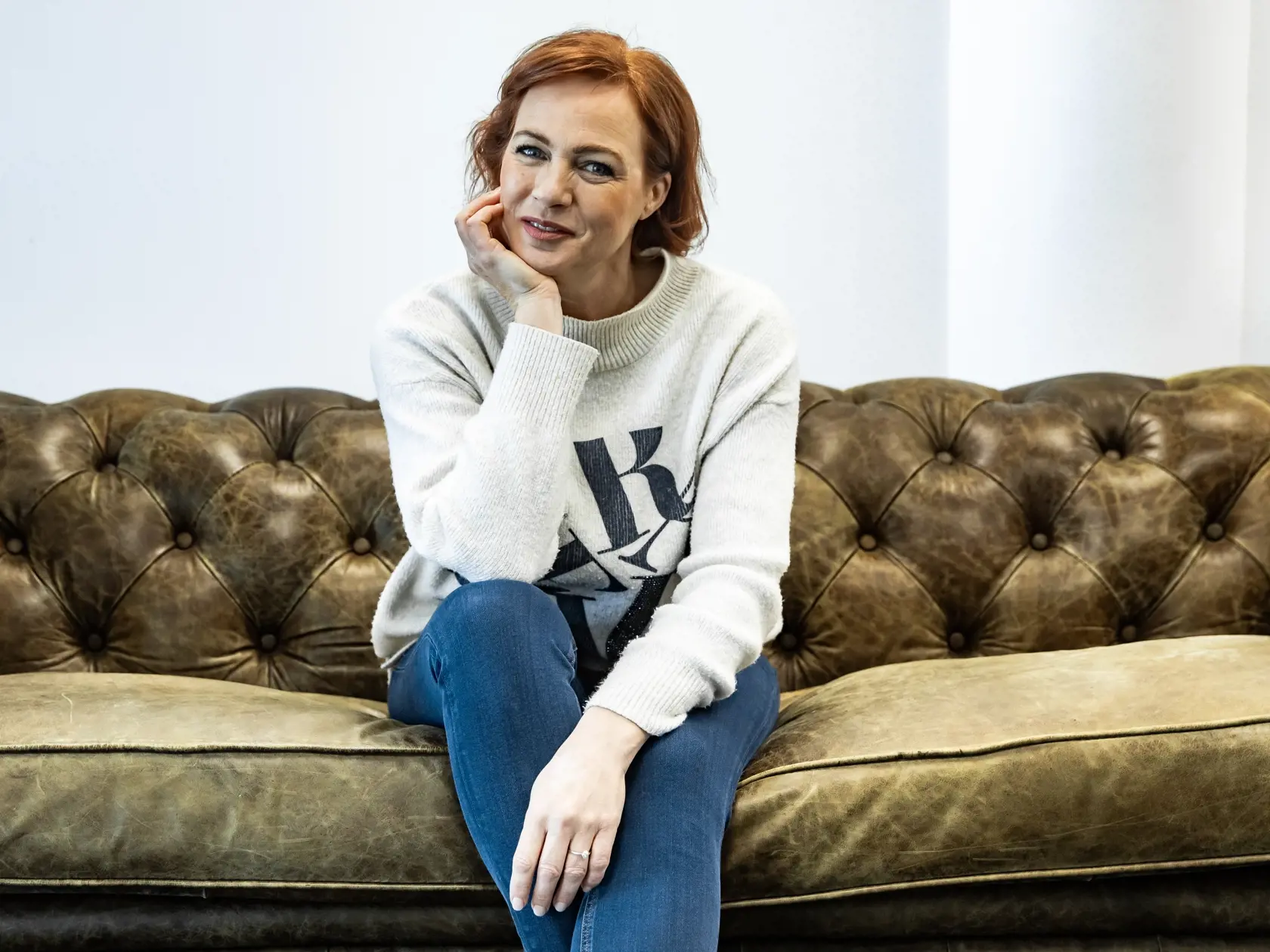 Diskusná relácia “Naostrol", ktorej hosťom bola Adriana Poláková.