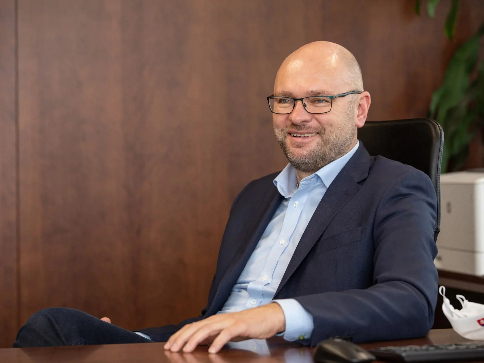 Na fotkách je minister hospodárstva a predseda strany SaS Richard Sulík.