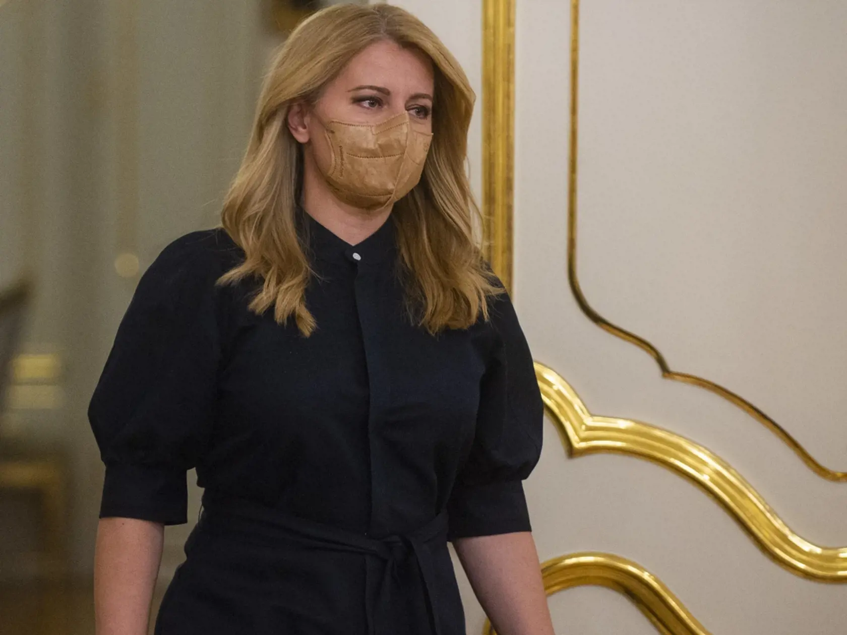 Prezidentka zarába 4-násobok platu poslanca.
