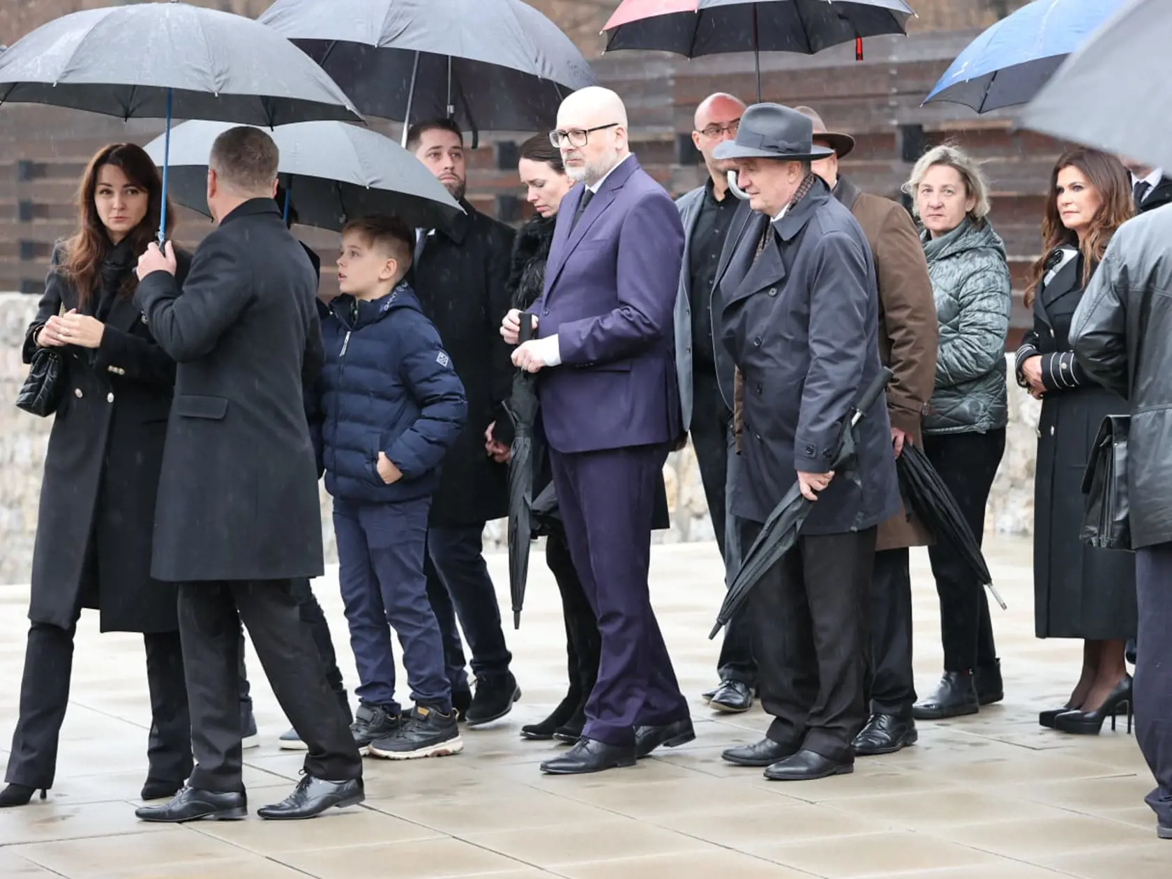 S Dušanom Čaplovičom sa prišli rozlúčiť politické špičky.