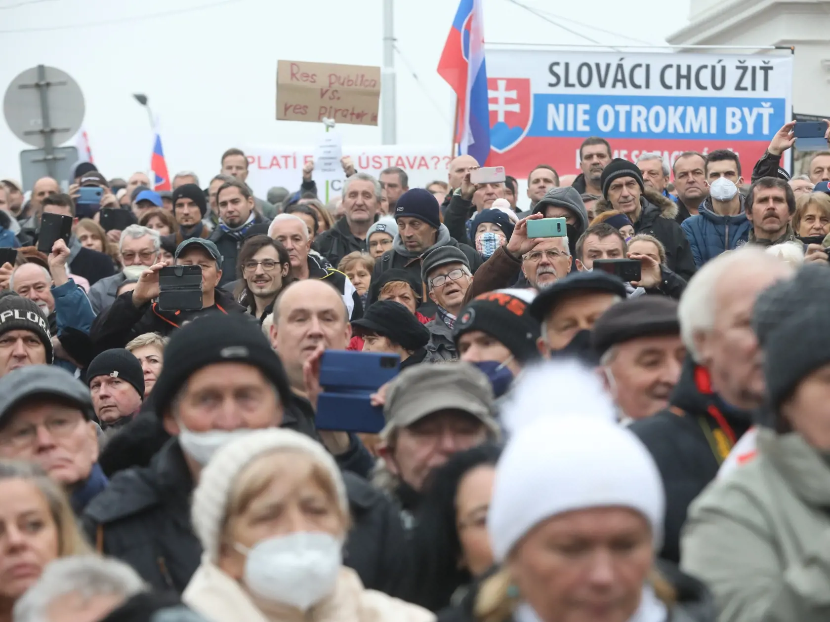 Protivládne protesty v Bratislave