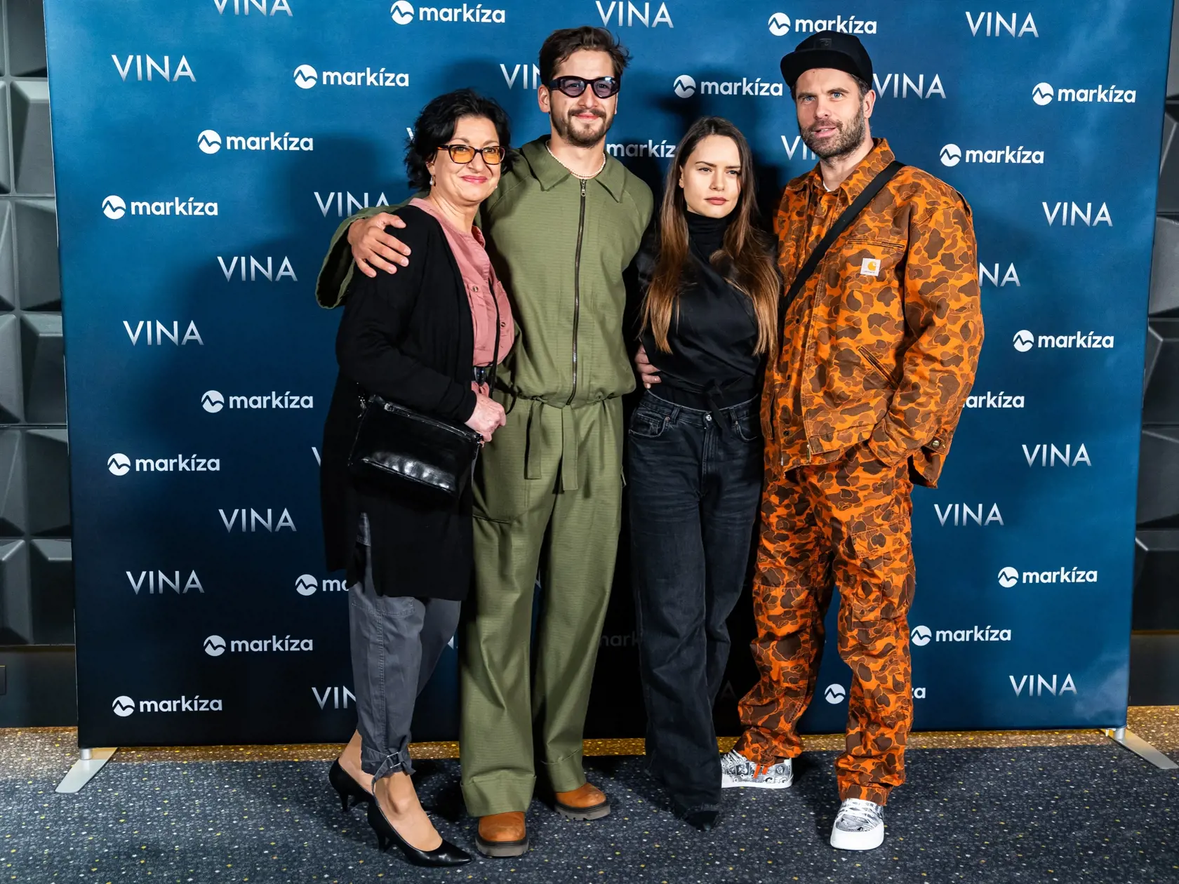 Premiéra seriálu “VINA” v Bratislave. Na snímke Kristína Kanátová, Ján Dobrík, Judita Hansman a Jakub Jablonský.