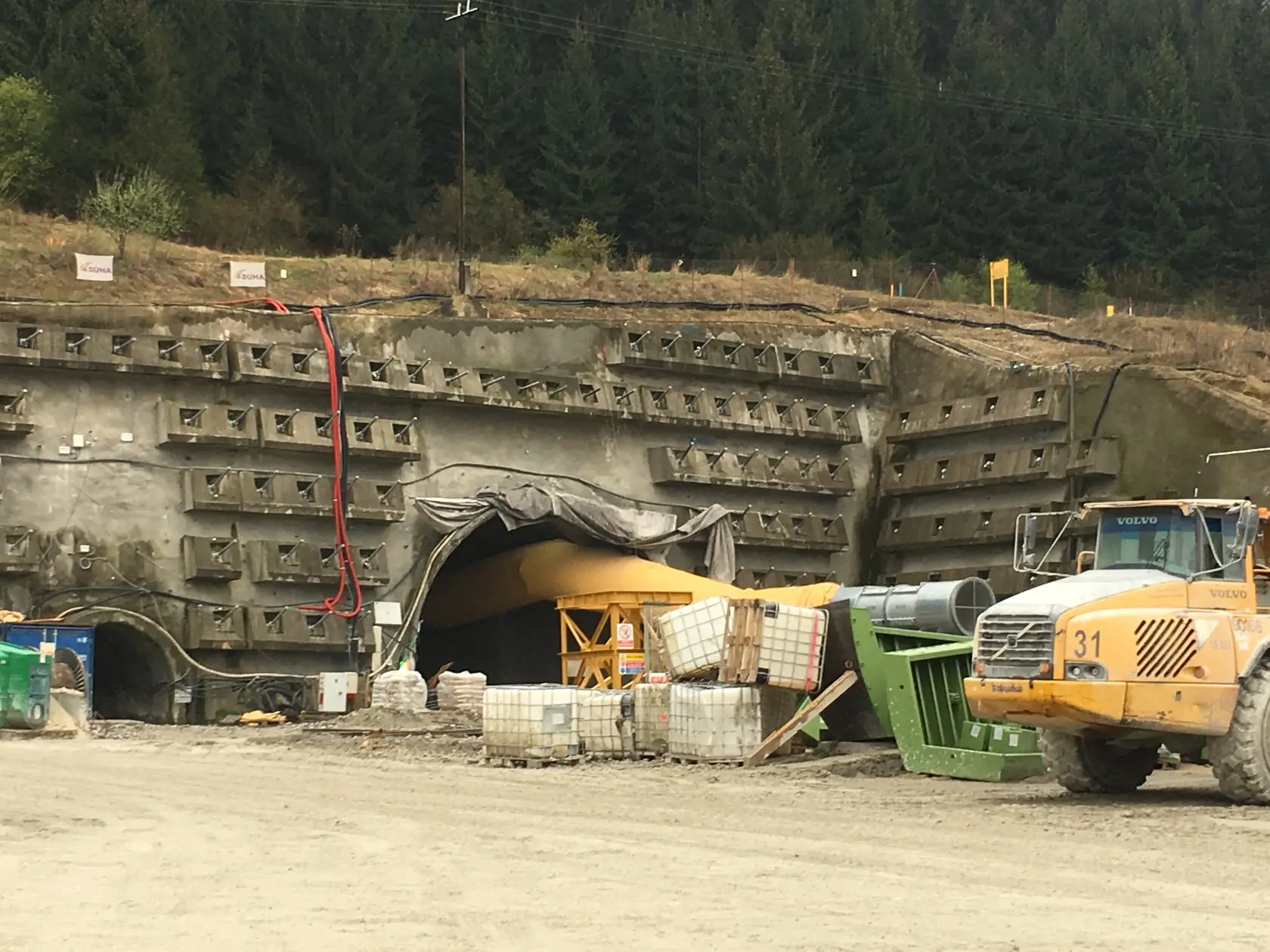 Tunel Višňové mal byť dokončený do roku 2023.