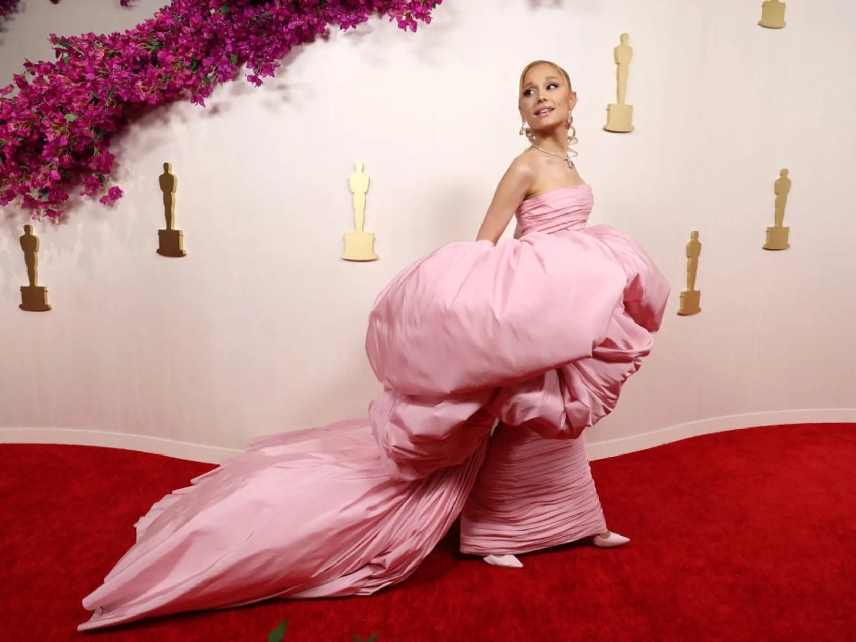 Ariana Grande extrémne schudla.