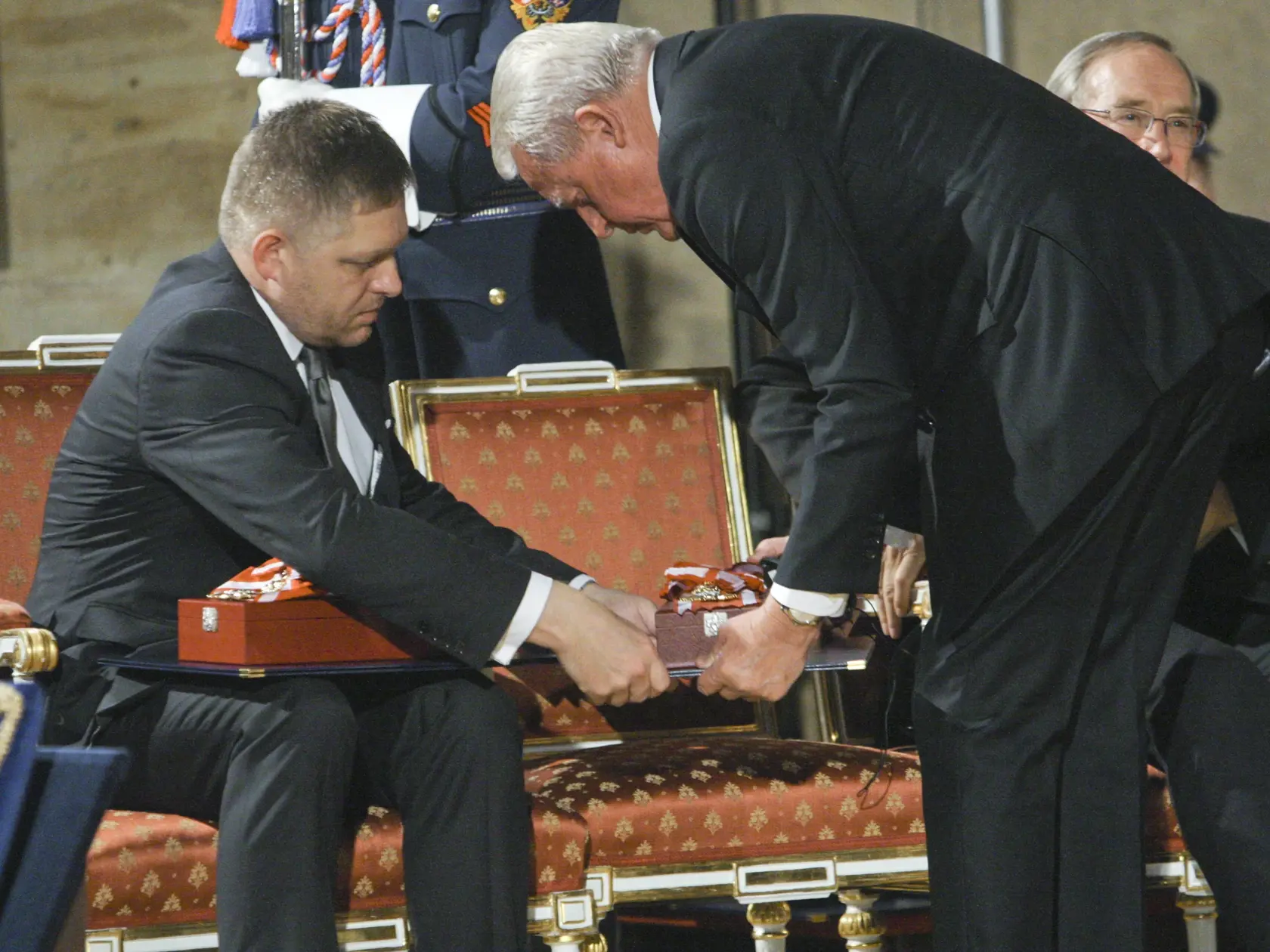 Praha, oslava vzniku ČSR a odovzdávanie cien prezidentom ČR Milošom Zemanom