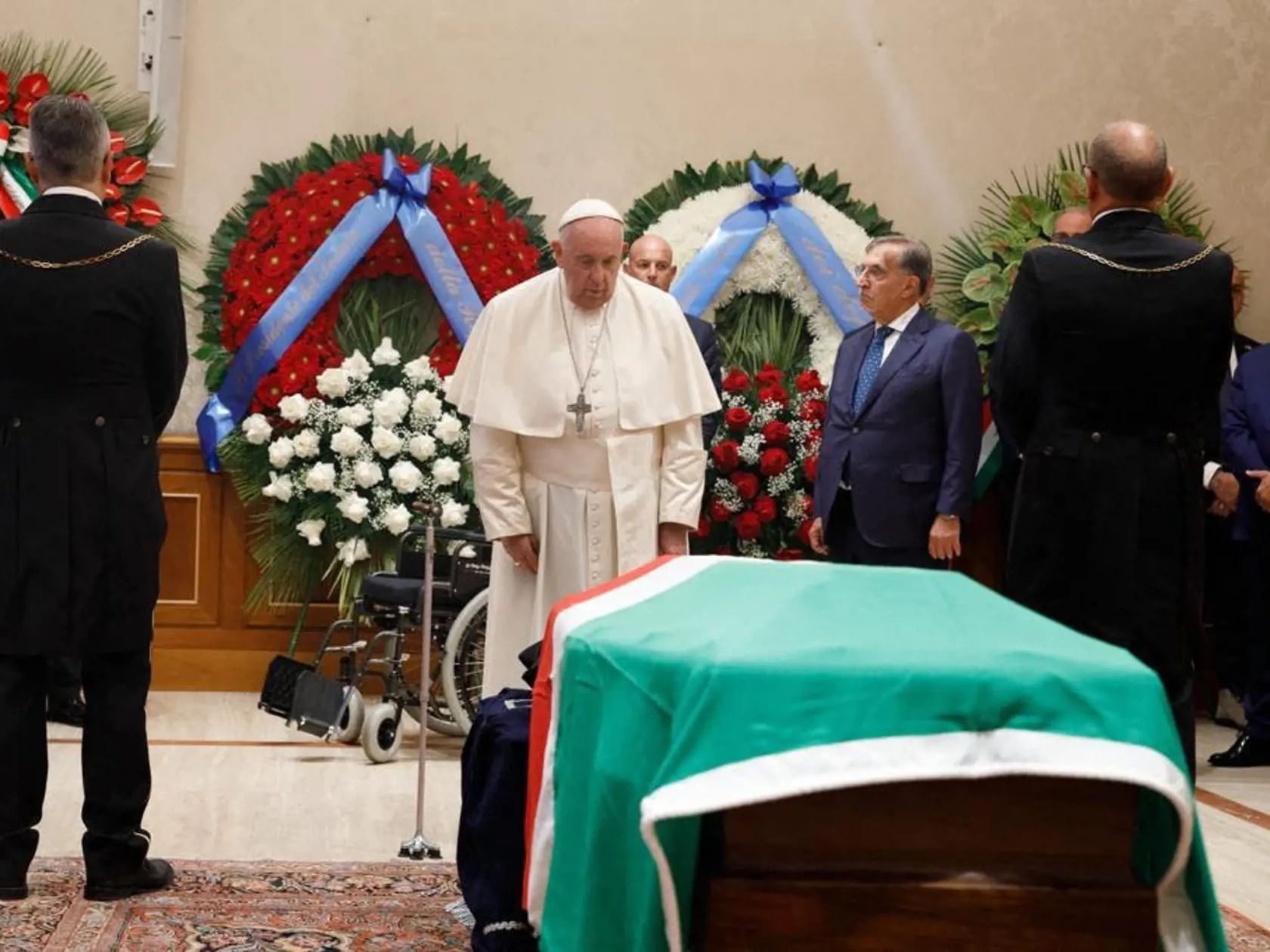 Taliansko sa štátnym pohrebom lúči s exprezidentom Giorgiom Napolitanom.