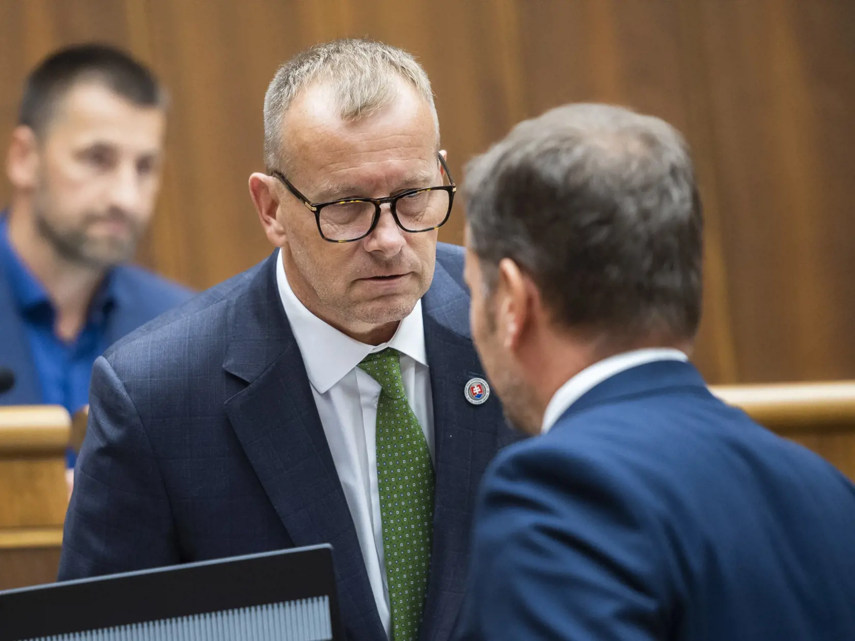 Podpredseda vlády a minister financií SR Igor Matovič (OĽaNO) a predseda NR SR Boris Kollár (Sme rodina) počas 73. schôdze NR SR o odvolaní ministra financií Igora Matoviča v Bratislave 28. septembra 2022. FOTO TASR - Jaroslav Novák