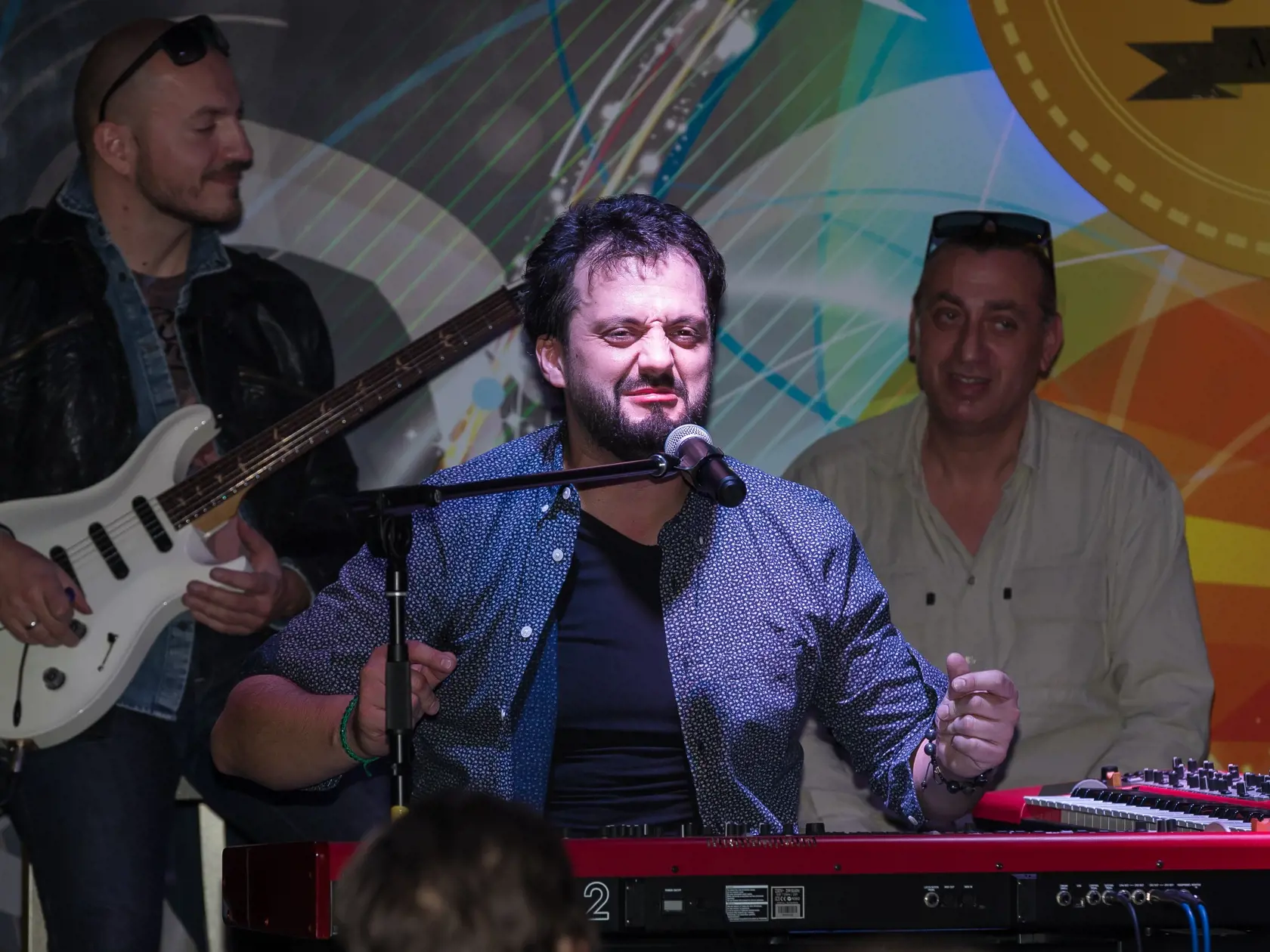 Koncert Mariana Cekovskeho a Lukasa Adamca v Bratislavskom klube Hron