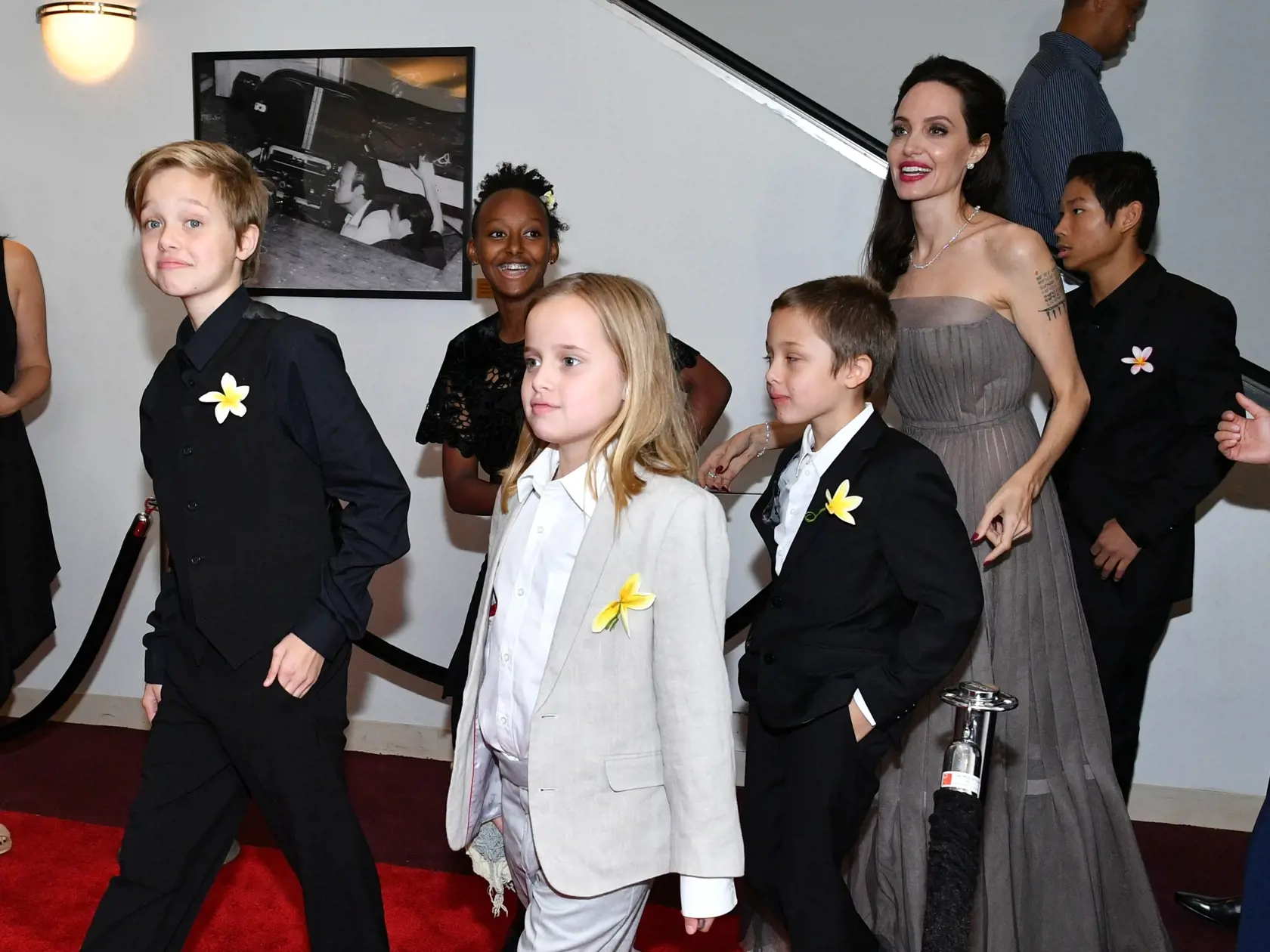 NEW YORK, NY - SEPTEMBER 14:  (L-R) Shiloh Jolie-Pitt, Zahara Jolie-Pitt, Vivienne Jolie-Pitt, Knox Leon Jolie-Pitt, Angelina Jolie, and Pax Thien Jolie-Pitt attend the "First They Killed My Father" New York premiere at DGA Theater on September 14, 2017 in New York City.  (Photo by Dia Dipasupil/Getty Images)