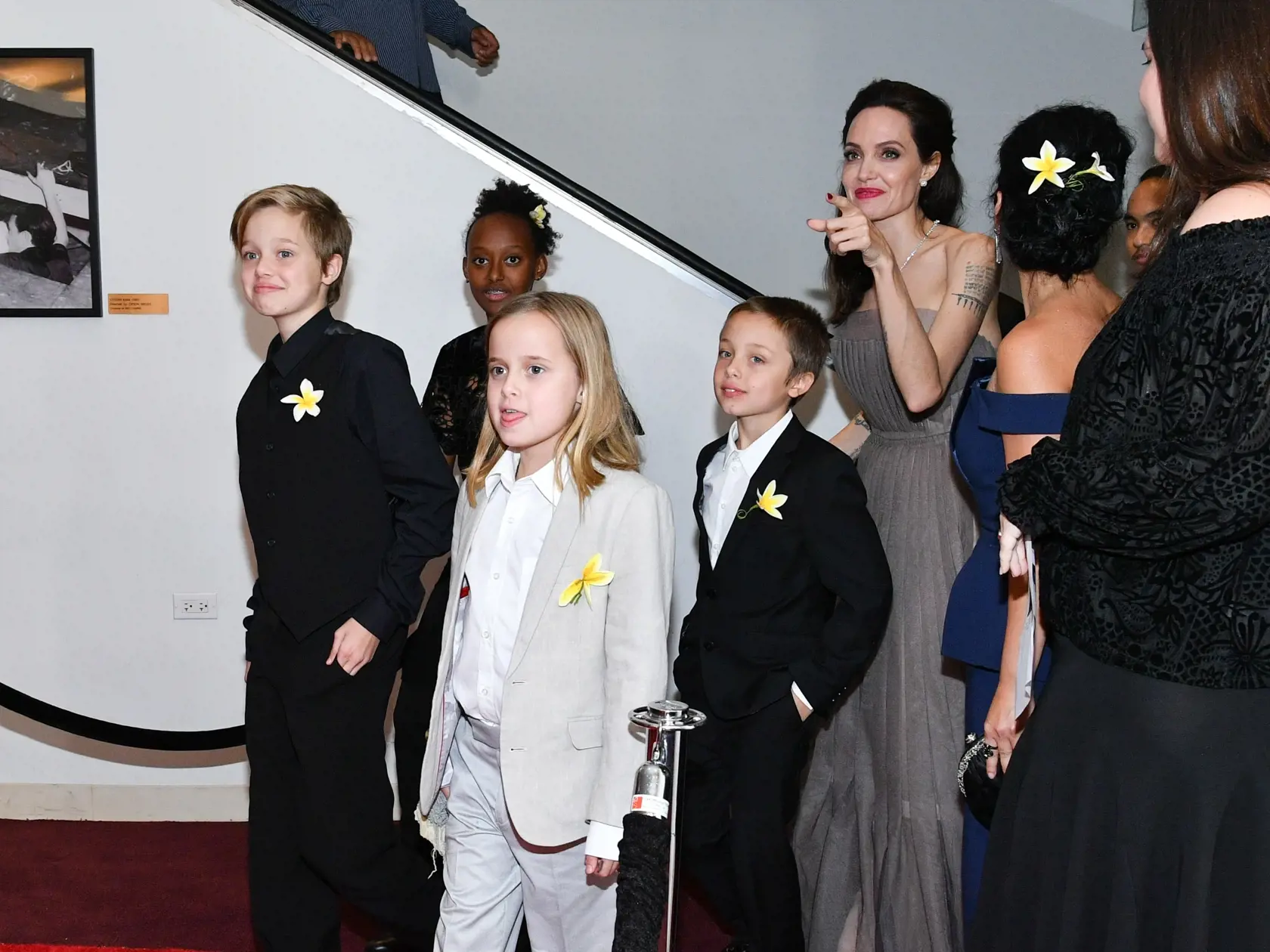 NEW YORK, NY - SEPTEMBER 14:  (L-R) Shiloh Jolie-Pitt, Zahara Jolie-Pitt, Vivienne Jolie-Pitt, Knox Leon Jolie-Pitt, and Angelina Jolie attend the "First They Killed My Father" New York premiere at DGA Theater on September 14, 2017 in New York City.  (Photo by Dia Dipasupil/Getty Images)