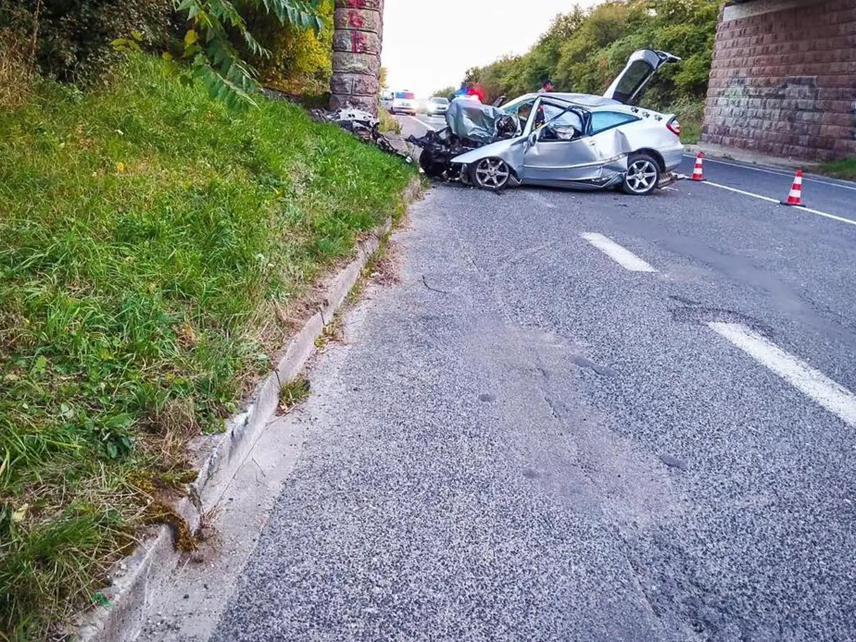 Mladá vodička, ktorá mala prejsť do protismeru, bola, žiaľ, na mieste mŕtva.