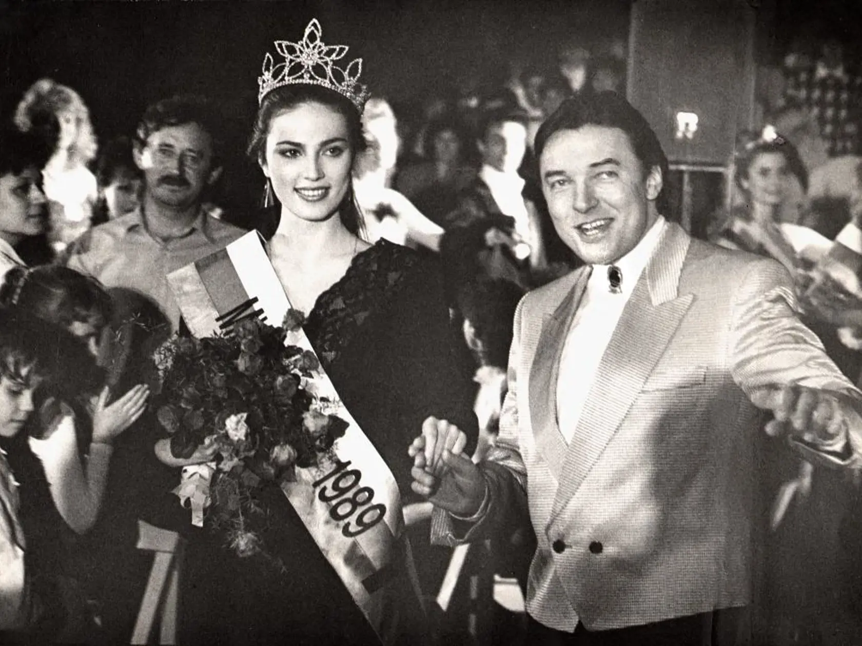 Karel Gott a prvá Miss Československa po roku 1989 Ivana Christová.