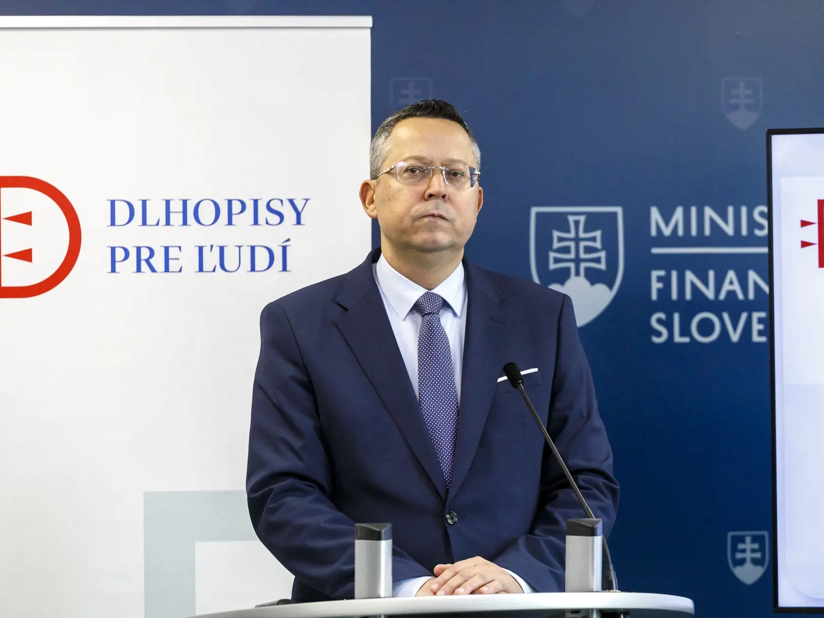Minister financií SR Ladislav Kamenický (Smer-SD)
