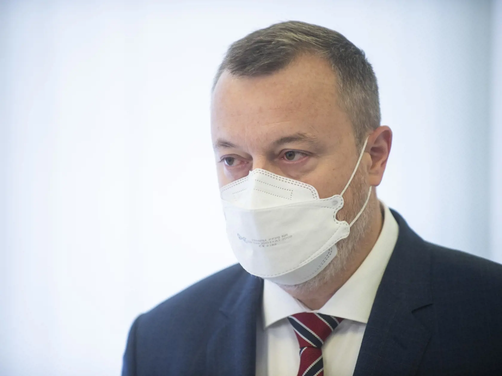 Na snímke minister práce, sociálnych vecí a rodiny SR Milan Krajniak (Sme rodina) počas tlačovej konferencie na tému: Nezamestnanosť stále klesá, október potvrdil pozitívny trend na trhu práce 19. novembra 2021 v Bratislave.