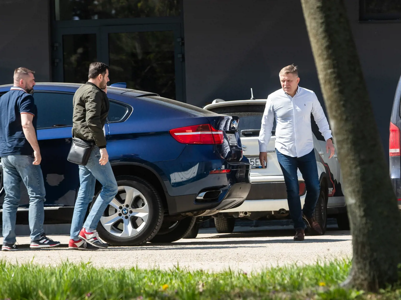 Robert Fico odchádzal spokojný.