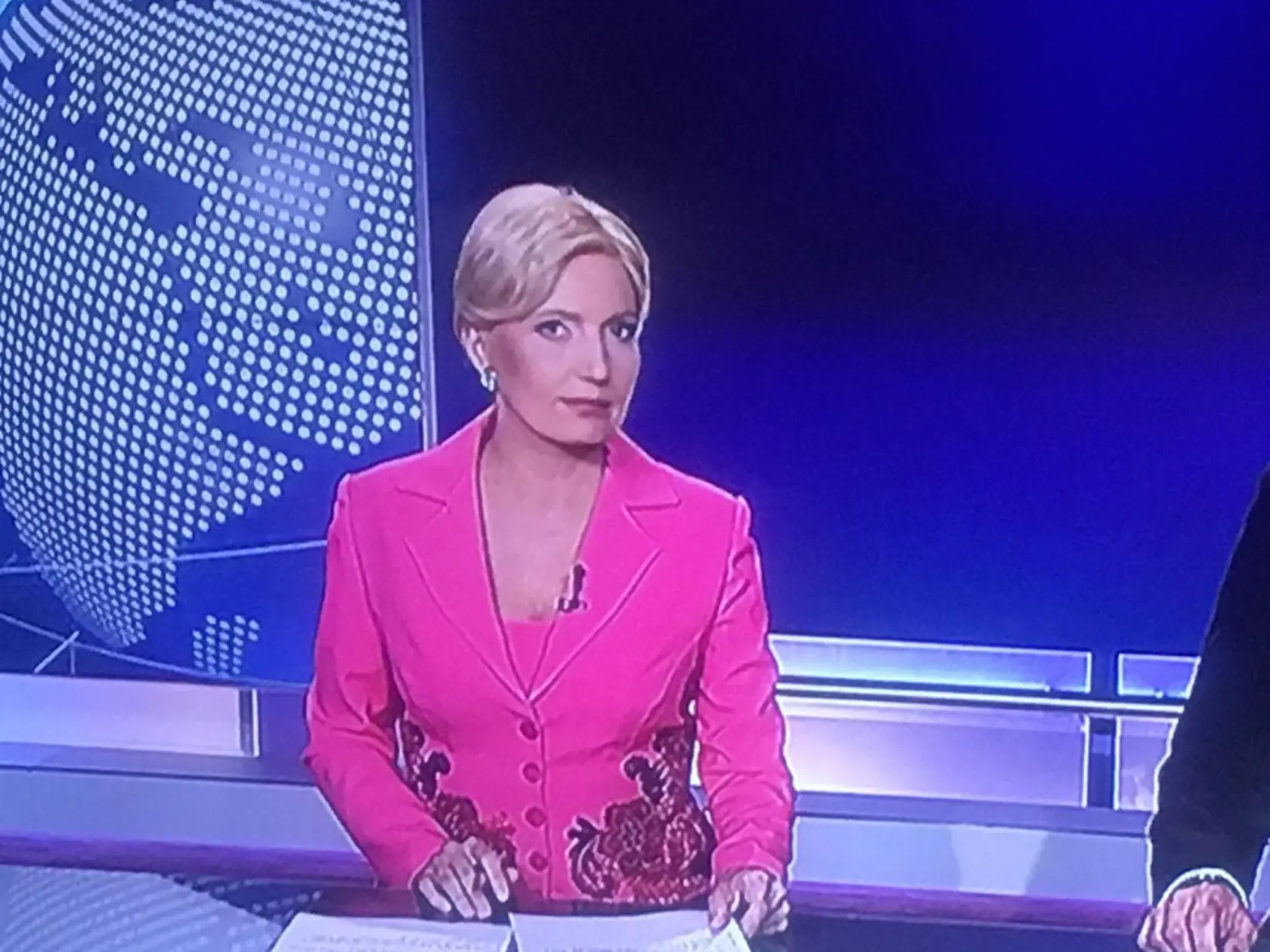 Aneta Parišková moderovala večerné noviny na jojke.