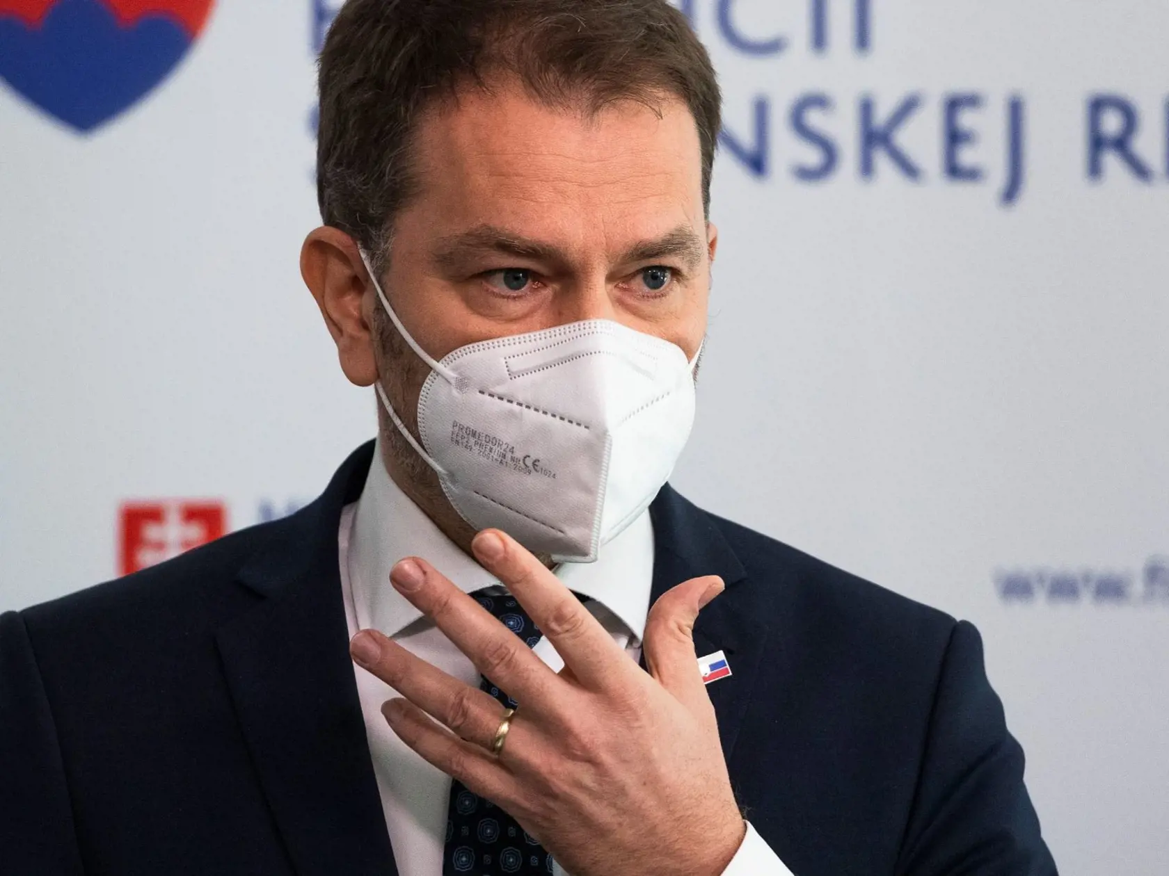 Dobré správy ohlásil prekvapujúco minister financií Igor Matovič. Ako sám povedal, nenechal si ujsť príležitosť byť poslom dobrých správ o uvoľňovaní, nakoľko ešte ako premiér väčšinou informoval len o obmedzeniach.