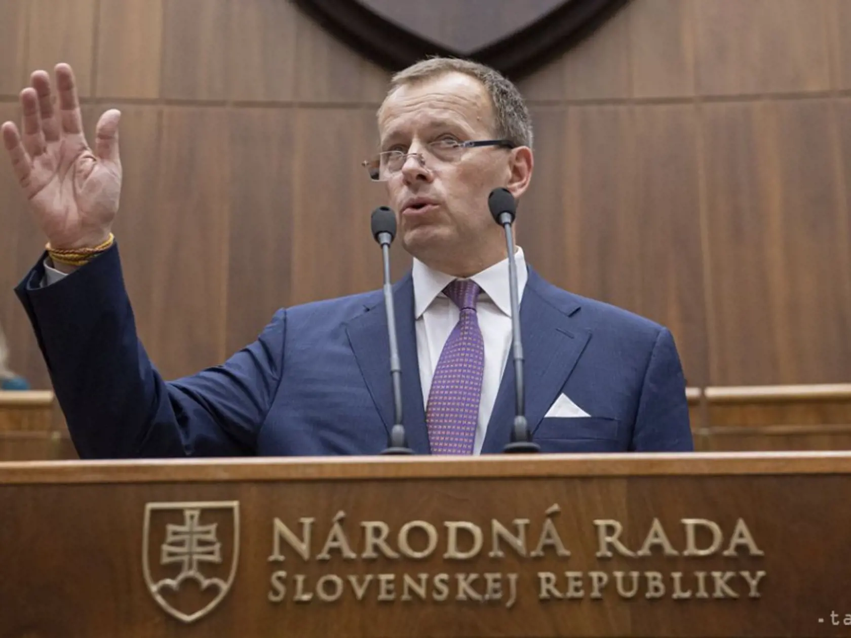 Predseda parlamentu Boris Kollár (Sme rodina).