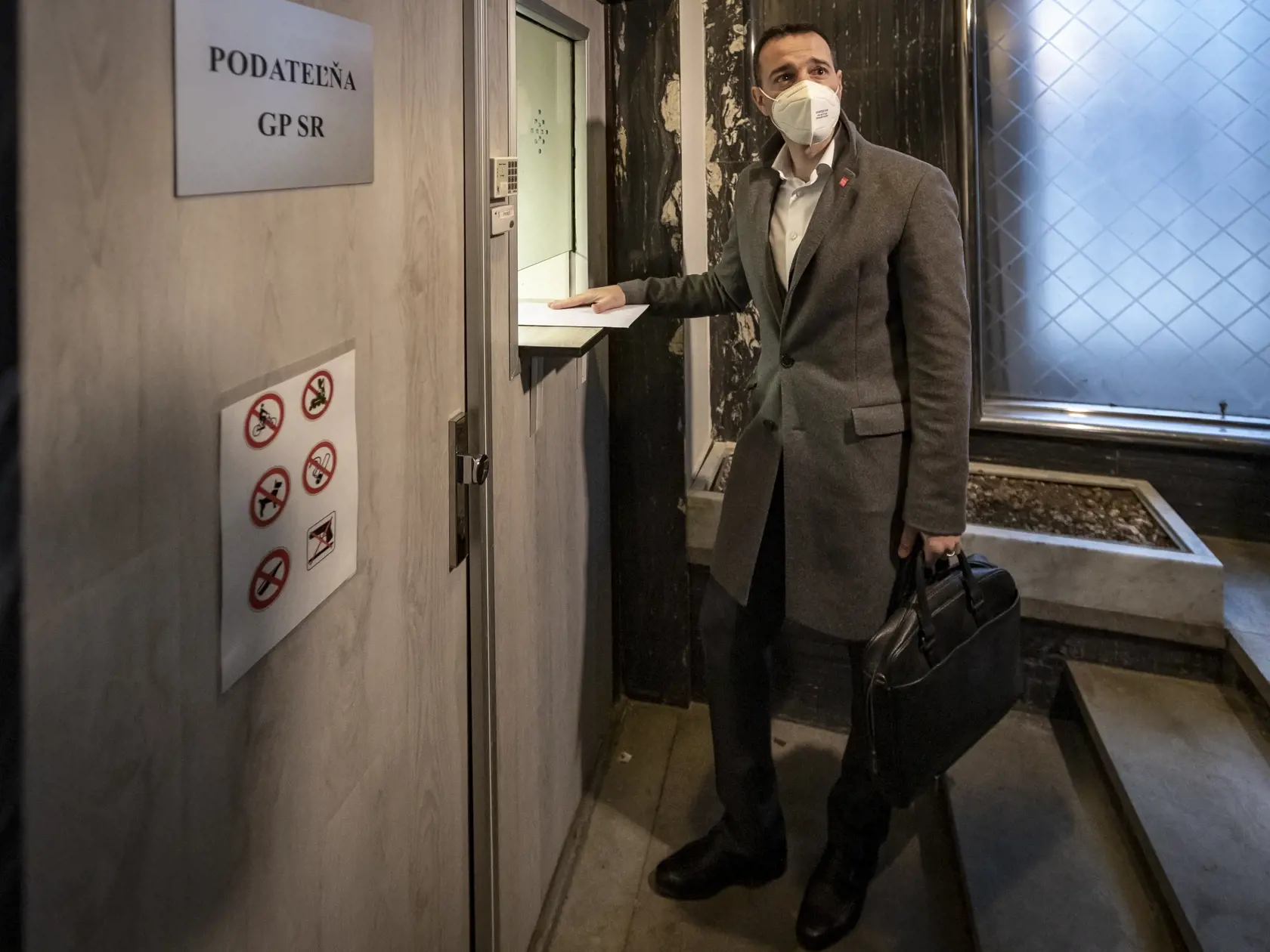 Predseda mimoparlamentnej strany Dobrá voľba Tomáš Drucker (42) podal podnet na Generálnu prokuratúru (GP) SR v súvislosti s konaním ministra financií Igora Matoviča (47)