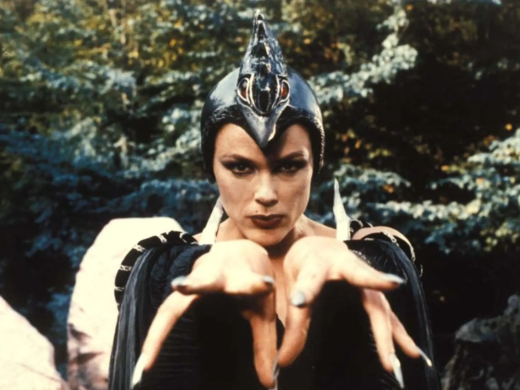 Brigitte Nielsen vo filme Fantaghiro ako Čierna striga.