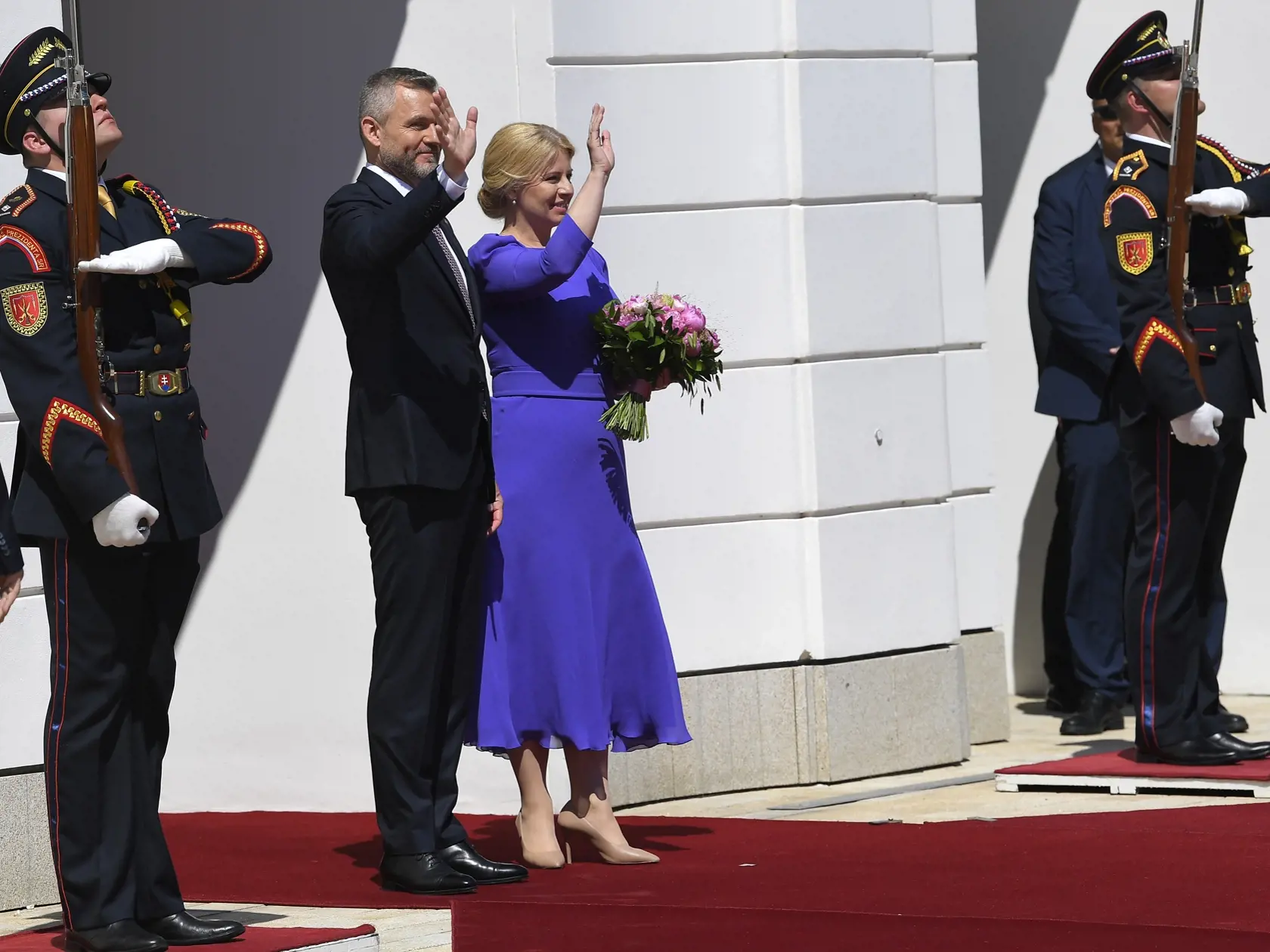 Na snímke nový prezident SR Peter Pellegrini počas prevzatia Prezidentského paláca z rúk jeho predchodkyne Zuzany Čaputovej 15. júna 2024 v Bratislave. FOTO TASR - Michal Svítok 