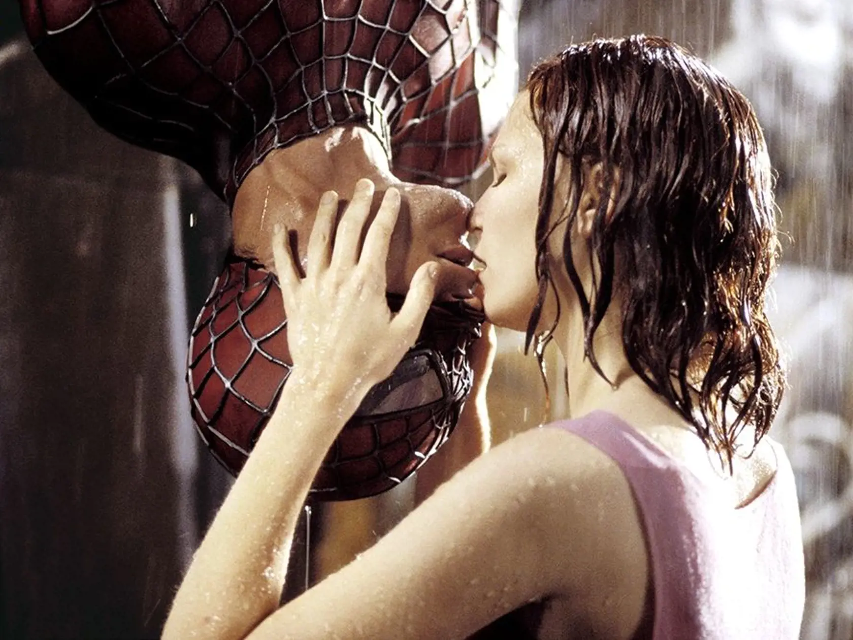 Tobey Maguire a Kirsten Dunst vo filme Spiderman.