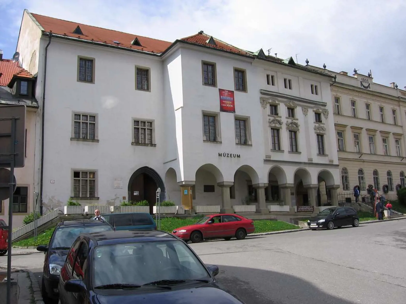 Štúrovského ducha získal Kubáni počas štúdií na Evanjelickom lýceu v Levoči, ktoré sídlilo v tejto budove.