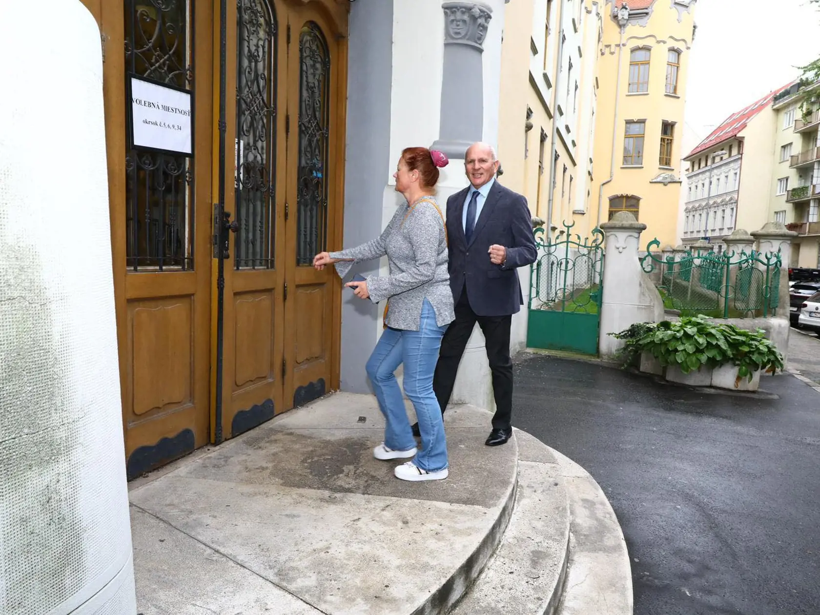 Odvolil už aj bývalý poslanec NR SR a kandidát strany KDH František Mikloško.
