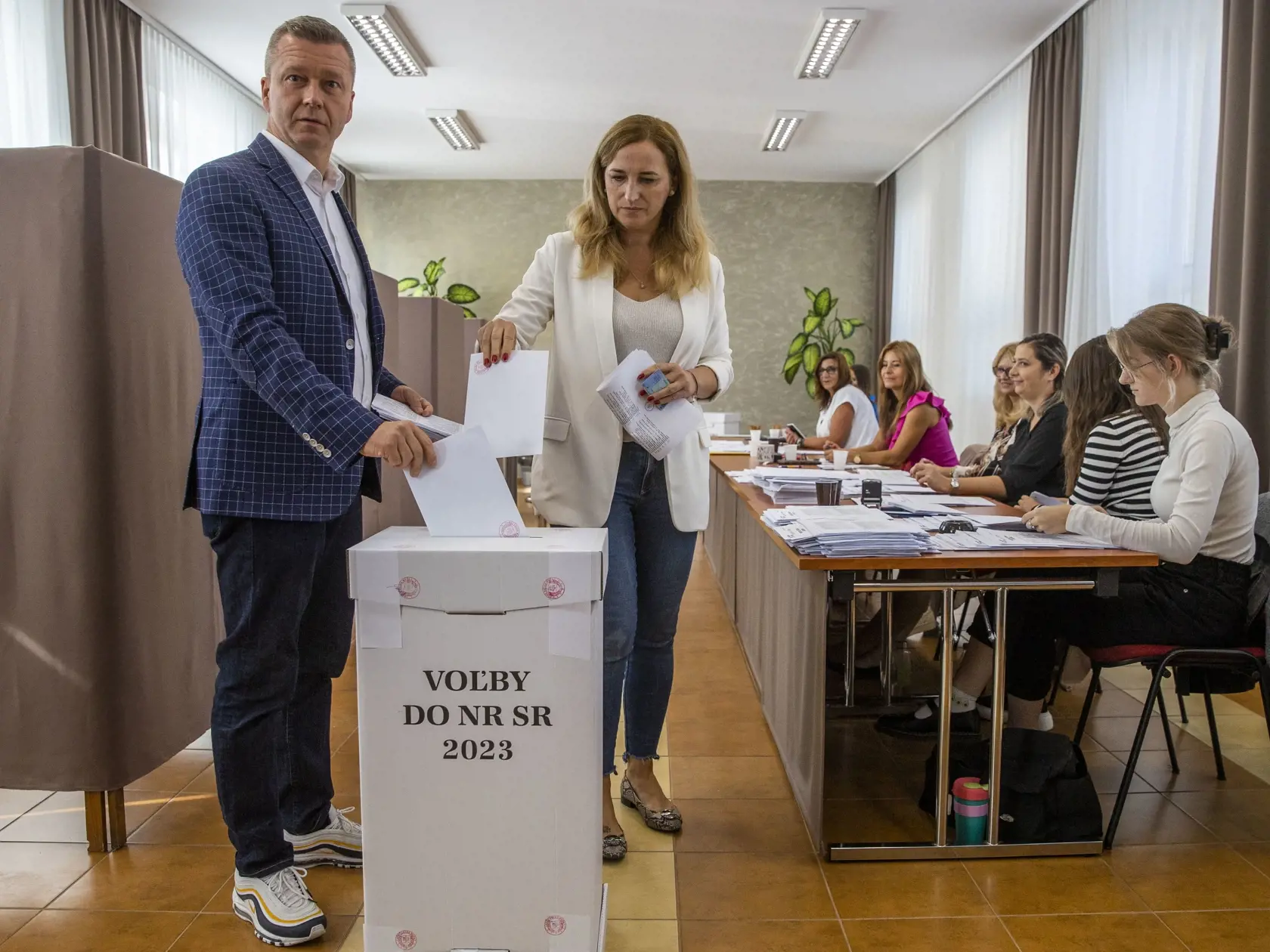 Perdseda strany ALIANCIA- SZÖVETSÉG Krisztián FORRÓ hlasoval vo volbách v obci Velká Mača