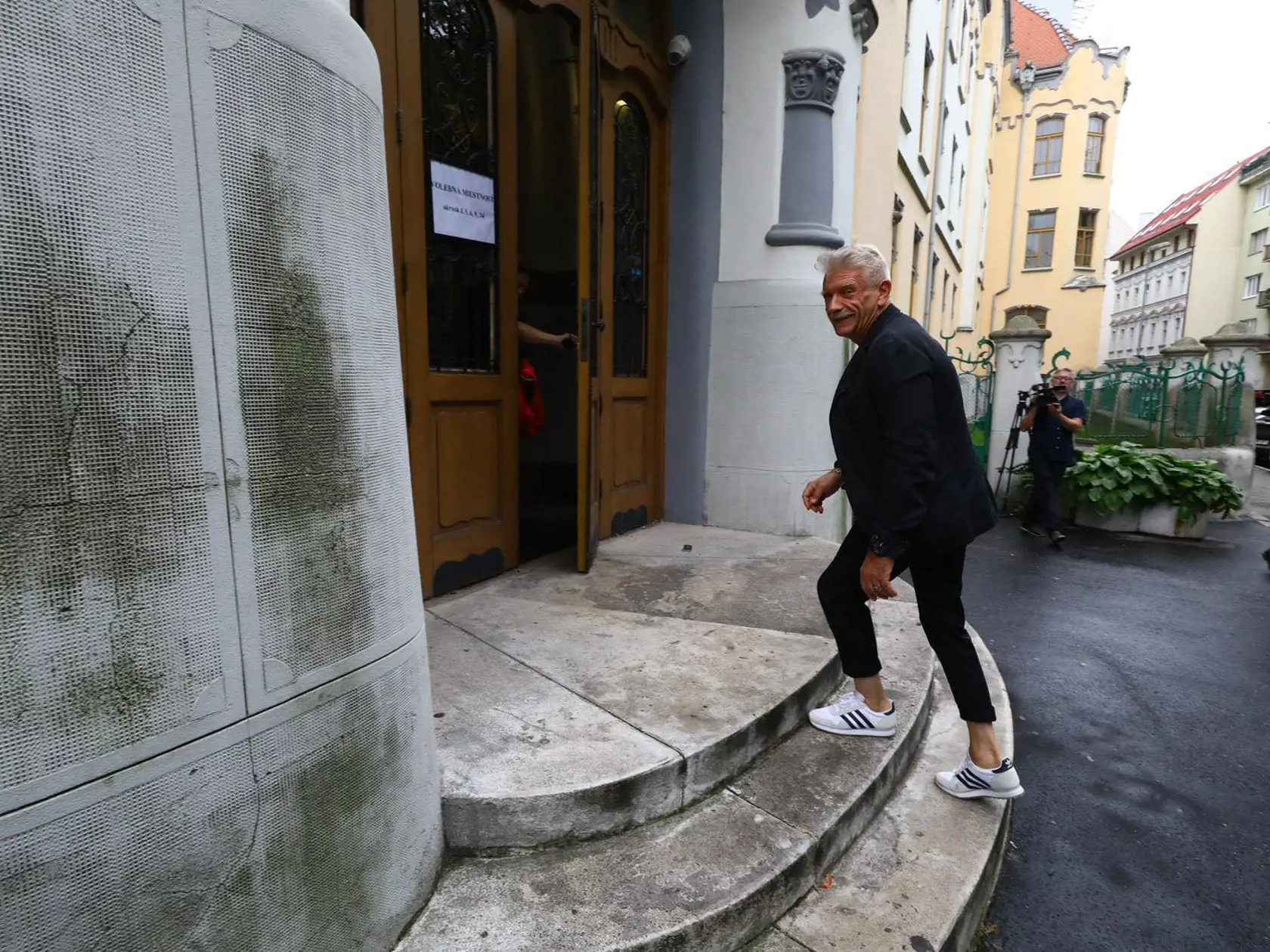 V bratislavskom Starom Meste si odvolil aj herec Richard Stanke.