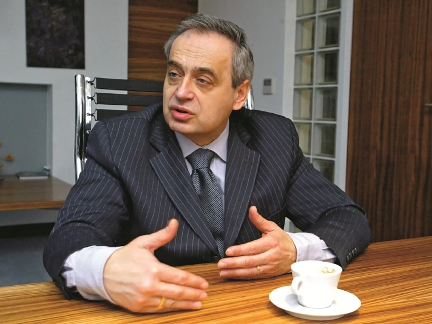 ERNEST VALKO:  Jeho smrť dodnes  nie je vyšetrená.
