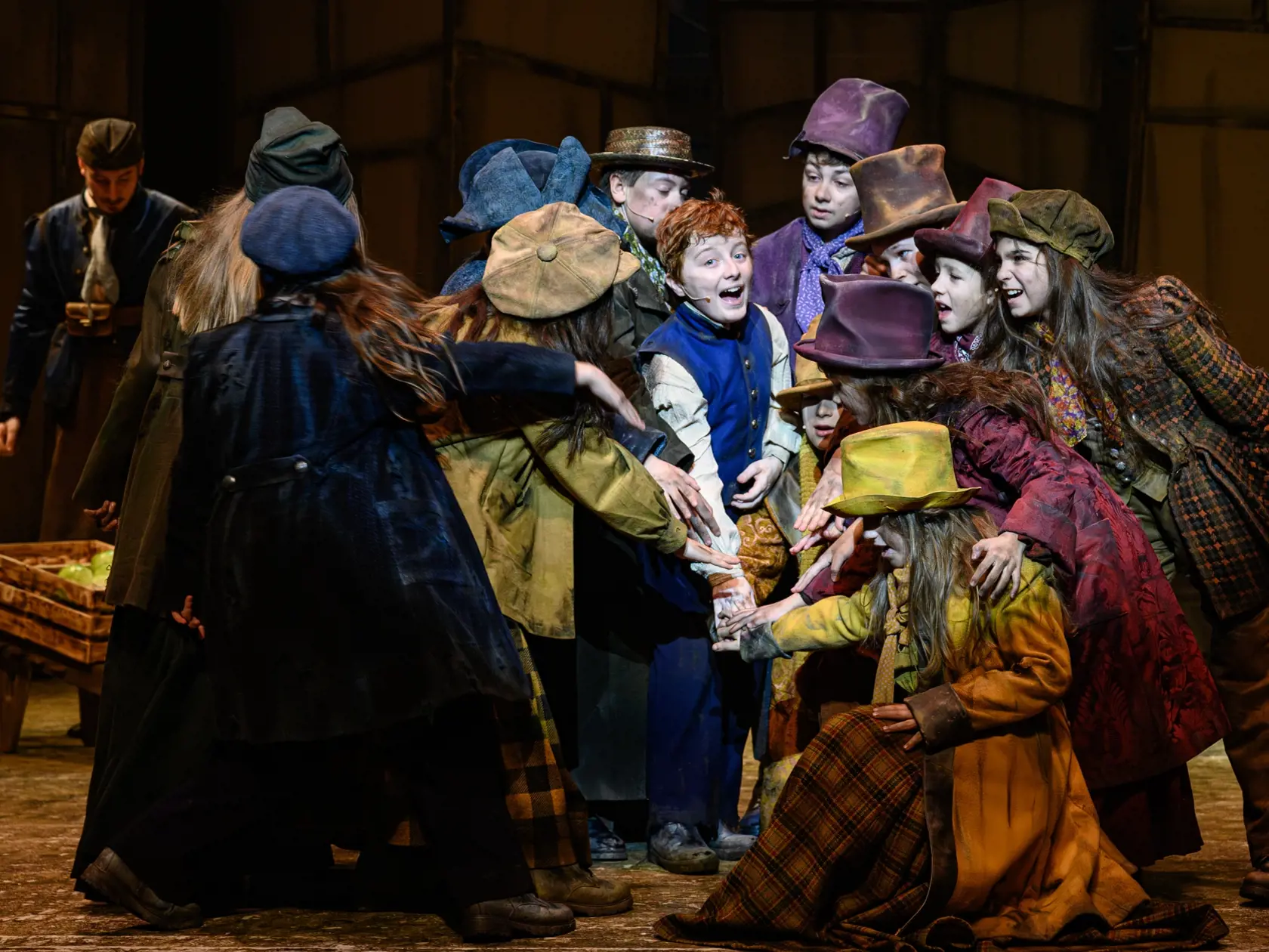 Slávny román Charlesa Dickensa - Oliver Twist ožil na javisku divadla Nová scéna v Bratislave.