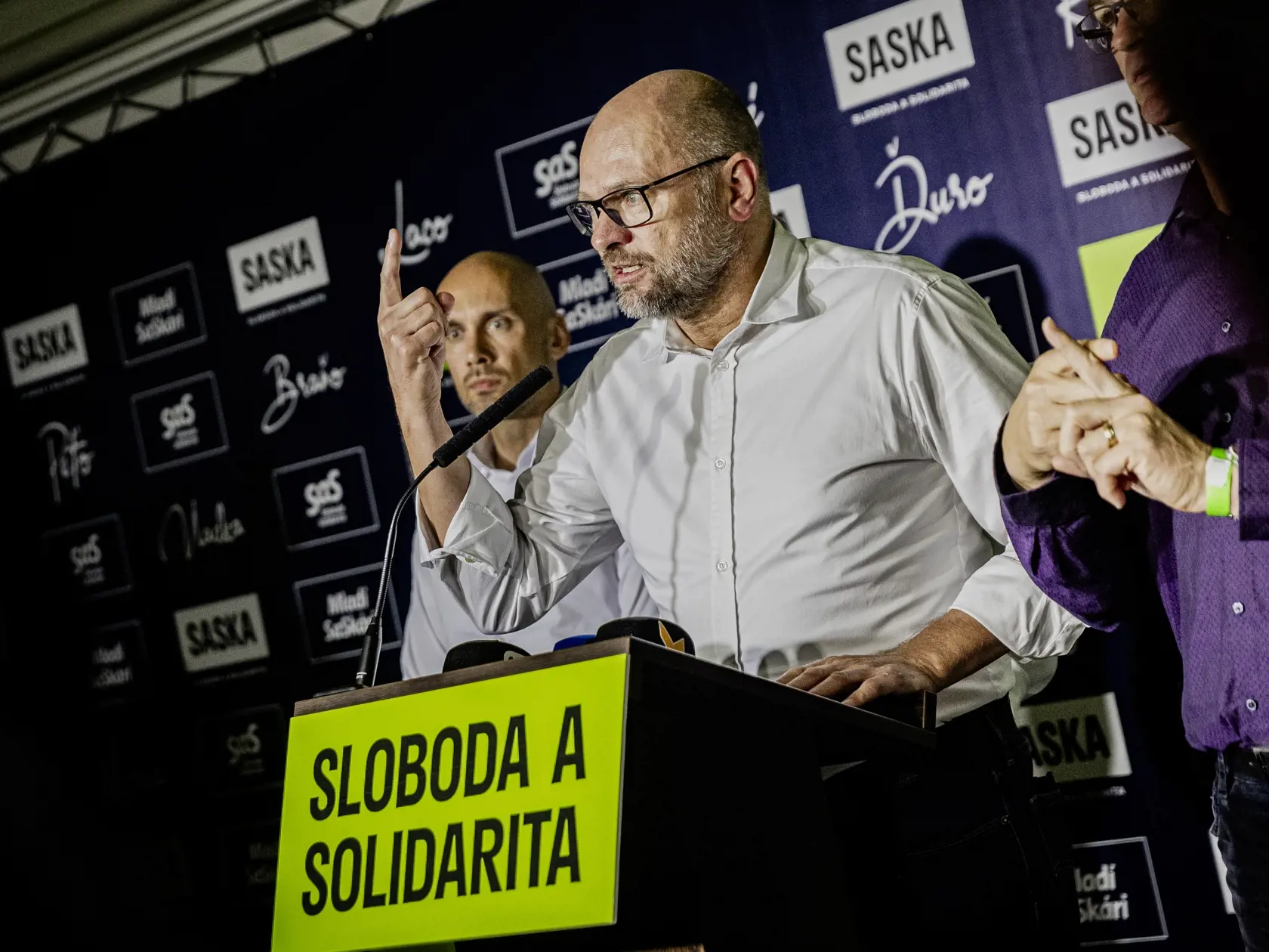 Na snímke Richard Sulík počas volebnej noci predčasných parlamentných volieb 2023.