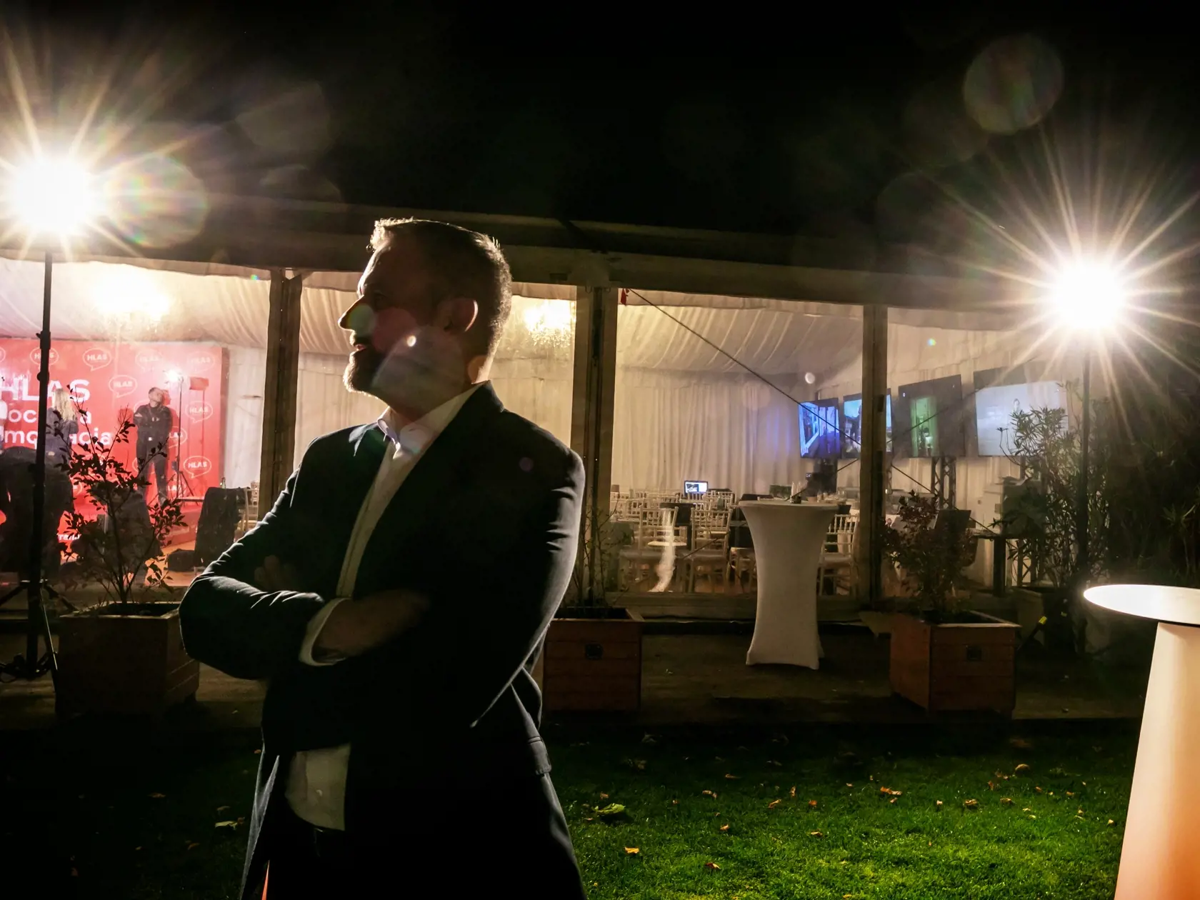Na snímke predseda politickej strany HLAS - sociálna demokracia Peter Pellegrini počas brífingu s novinármi v reštaurácii Aušpic.  