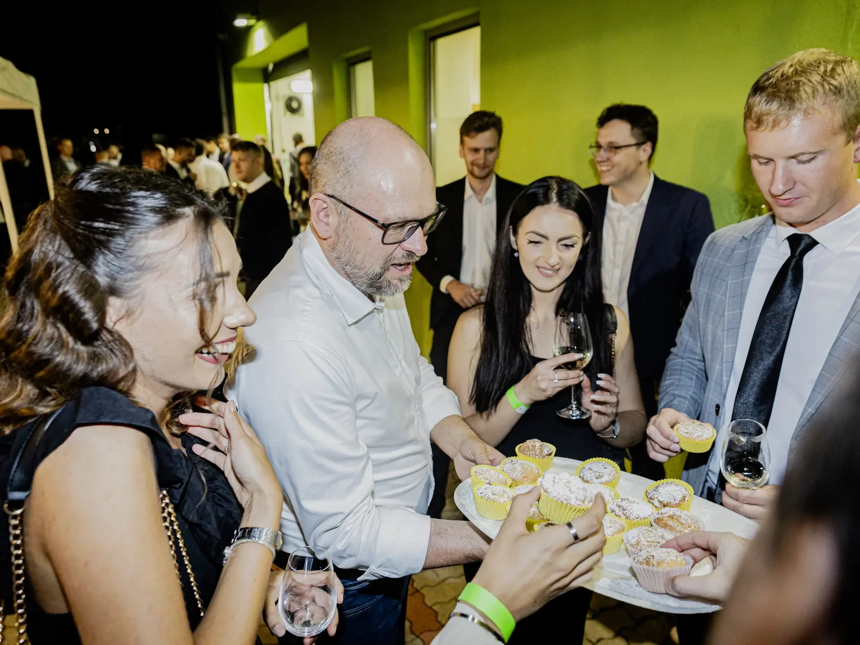 Na snímke Richard Sulík počas volebnej noci predčasných parlamentných volieb 2023.