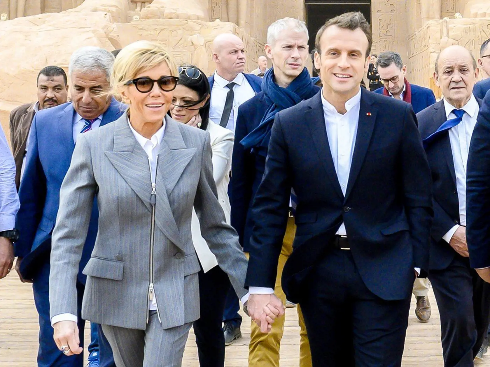 Prezident Emmanuel Macron a jeho manželka Brigitte Macron navštívili Egypt. 