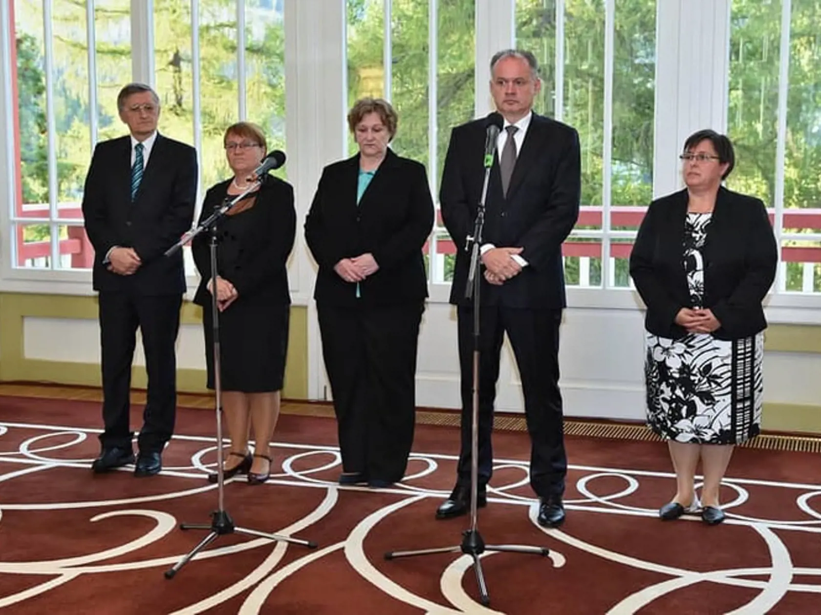 Verejní ochrancovia práv V4 a prezident SR Andrej Kiska.